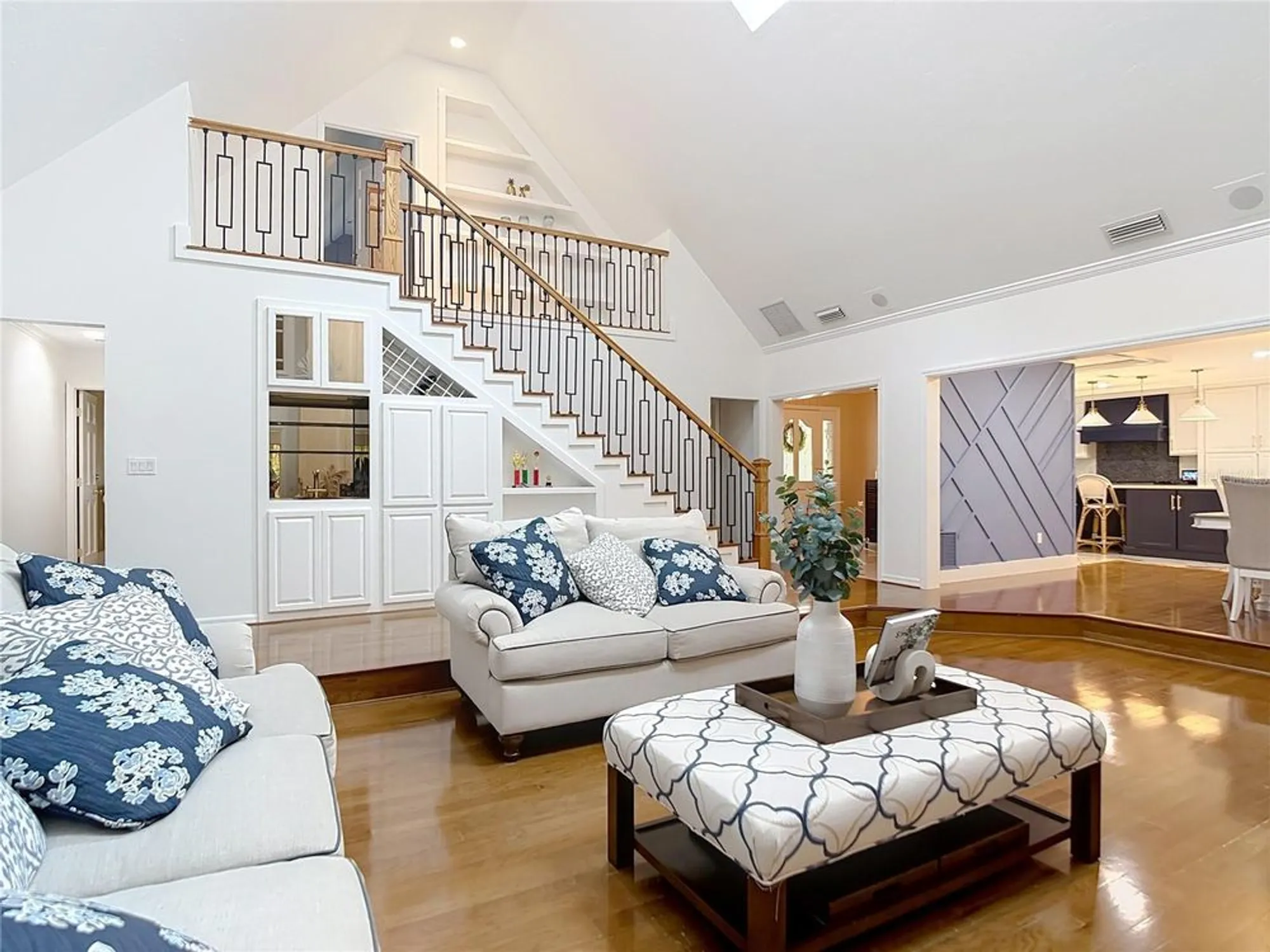 Property Slideshow image 6 of 33 | 2130 sw 37th street rd, Ocala, FL, 34471