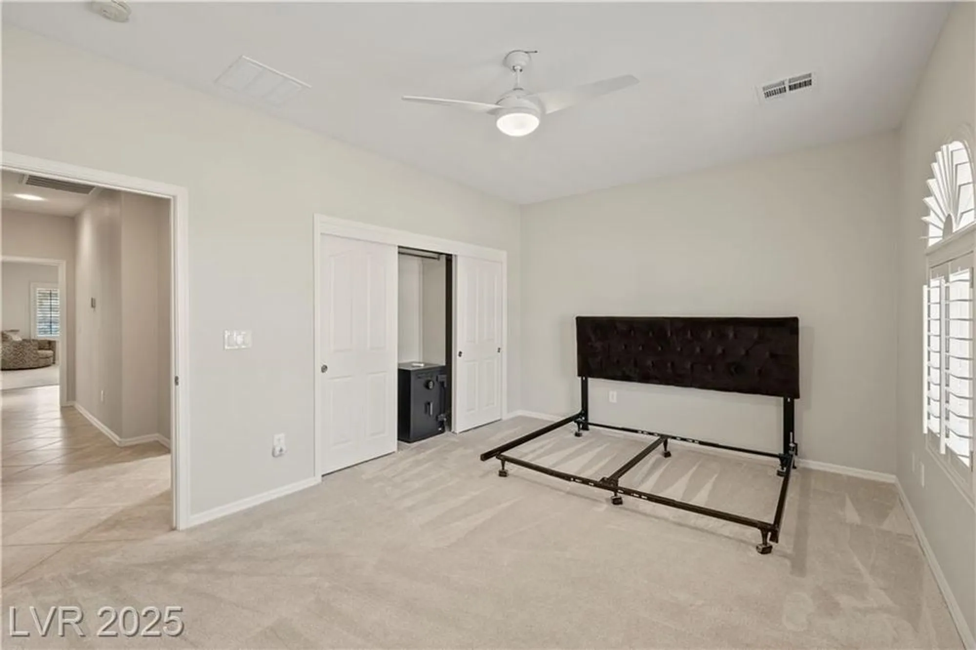 Property Slideshow image 21 of 31 | 2151 shadow canyon dr, Henderson, NV, 89044