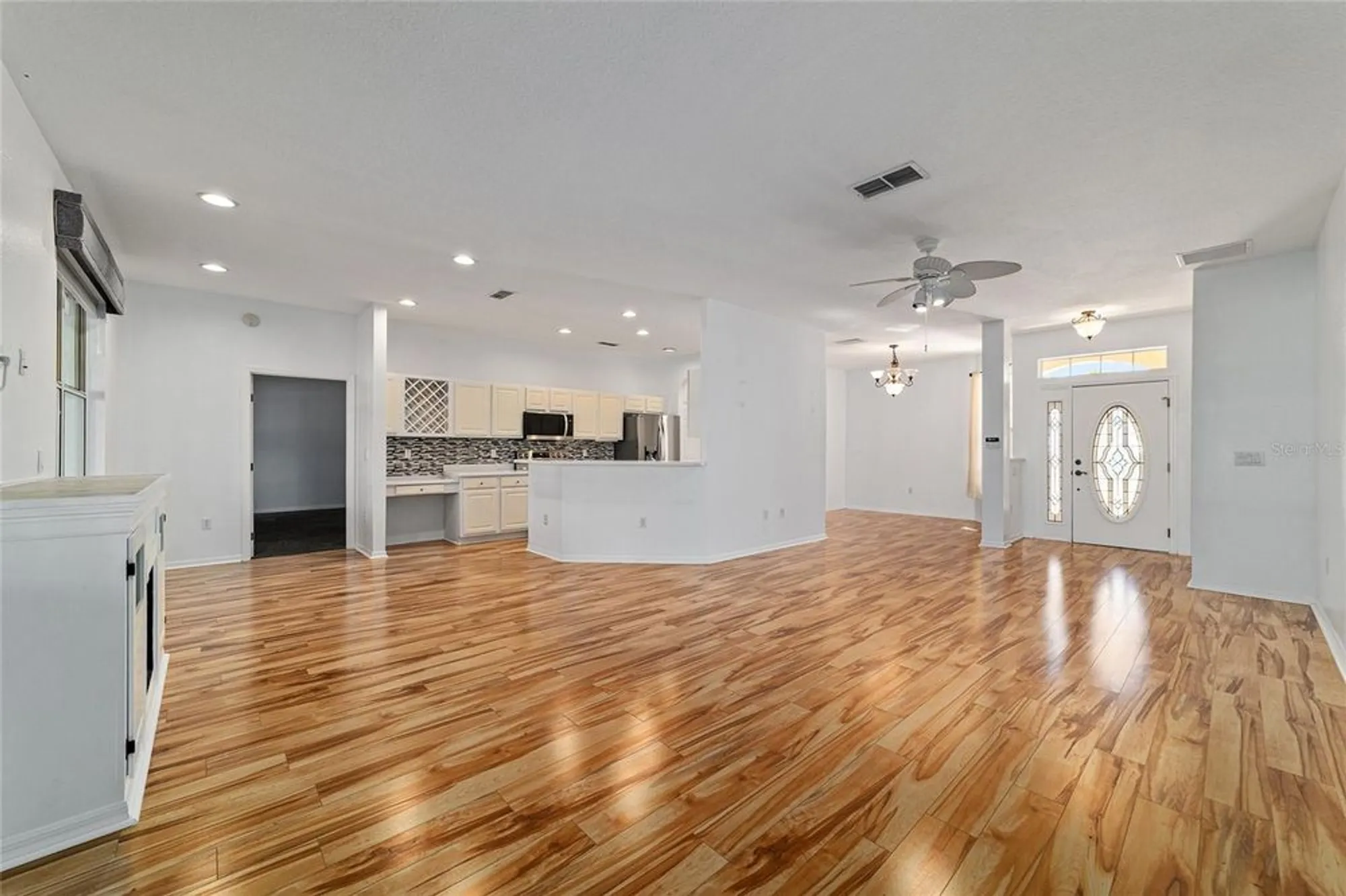 Property Slideshow image 6 of 31 | 8798 sw 83rd cir, Ocala, FL, 34481