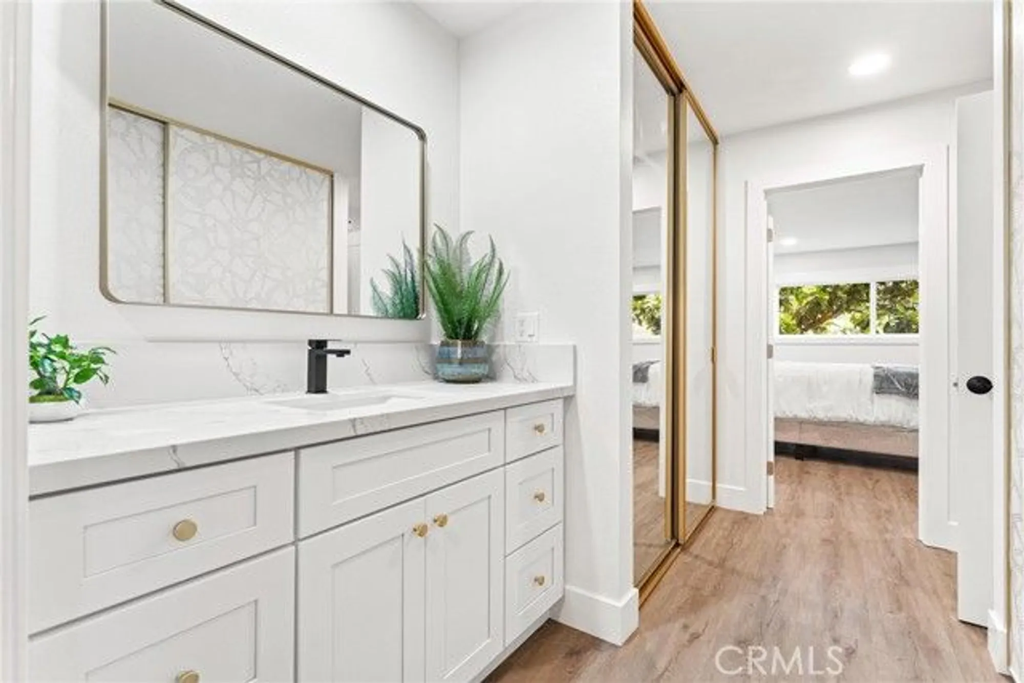 Property Slideshow image 27 of 47 | 2f w via, Laguna Woods, CA, 92637