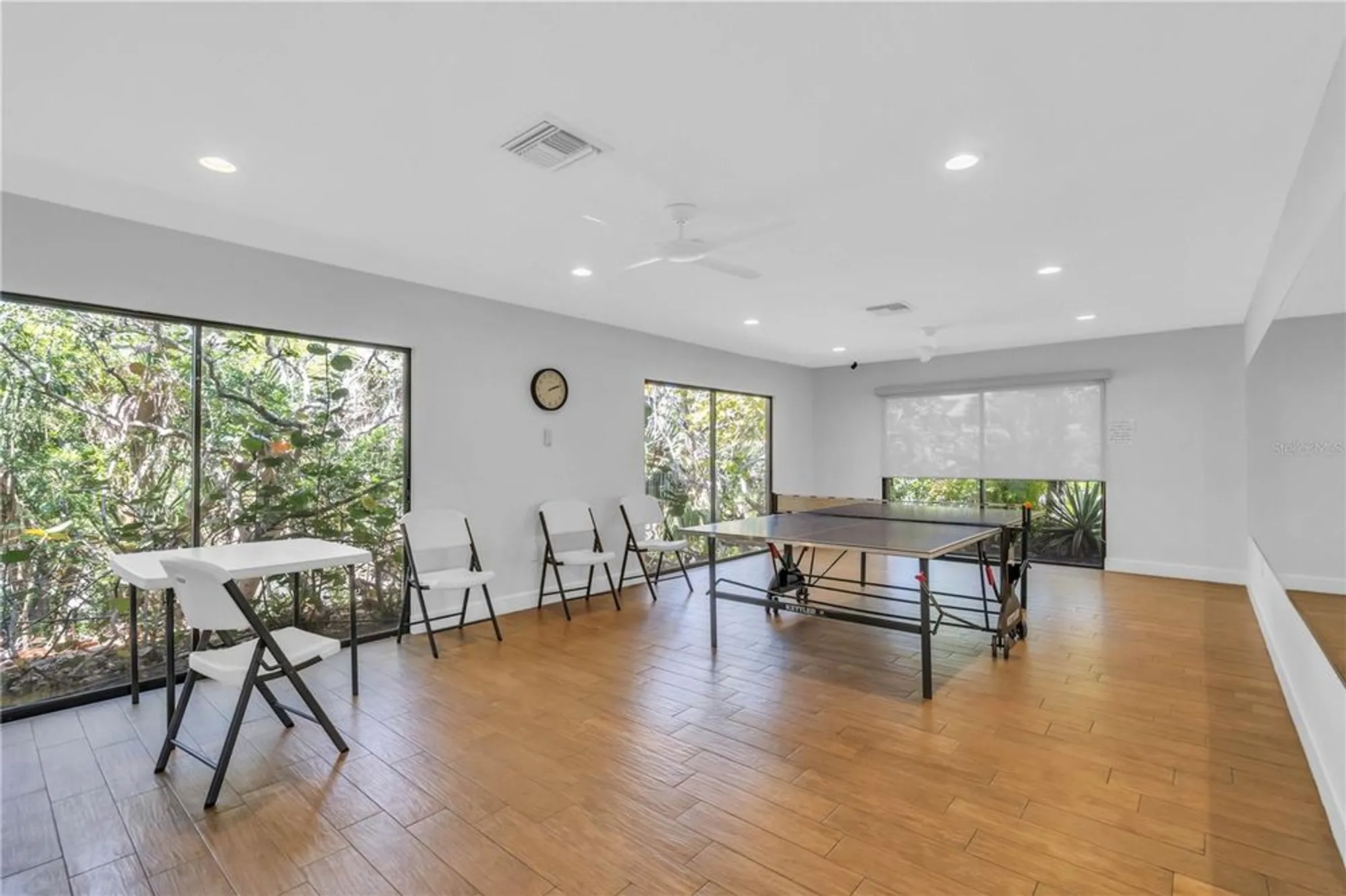 Property Slideshow image 39 of 44 | 1720 starling dr 103, Sarasota, FL, 34231