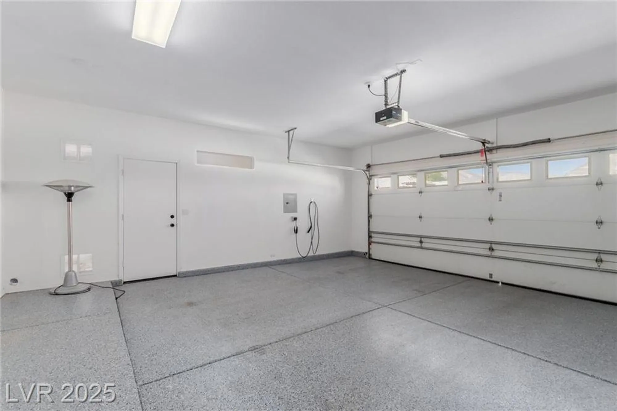 Property Slideshow image 38 of 49 | 2824 faiss dr, Las Vegas, NV, 89134