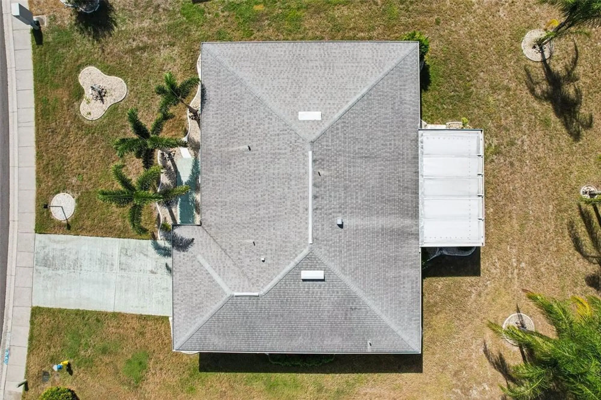 Property Slideshow image 35 of 55 | 1805 new bedford dr, Sun City Center, FL, 33573