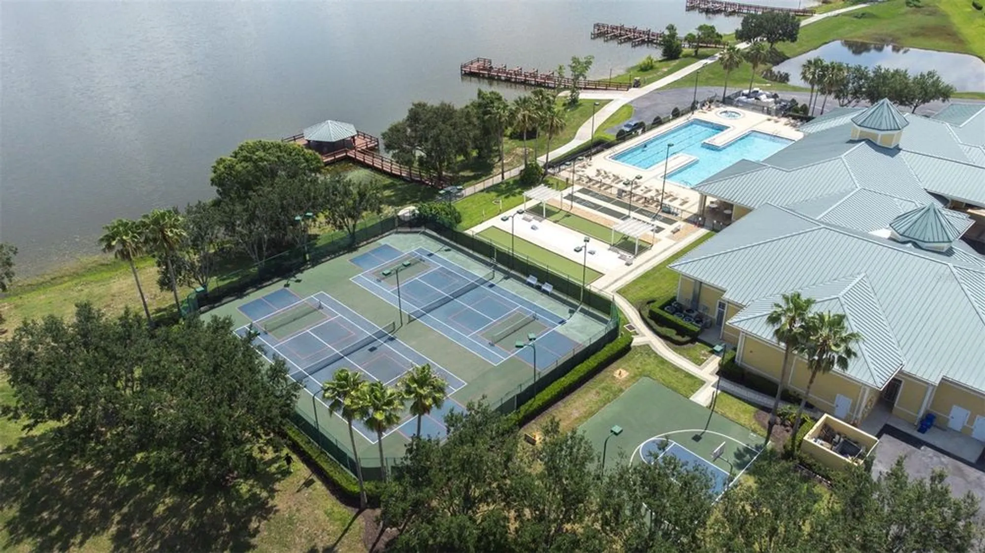 Property Slideshow image 50 of 62 | 3136 langdon ln, Winter Haven, FL, 33884