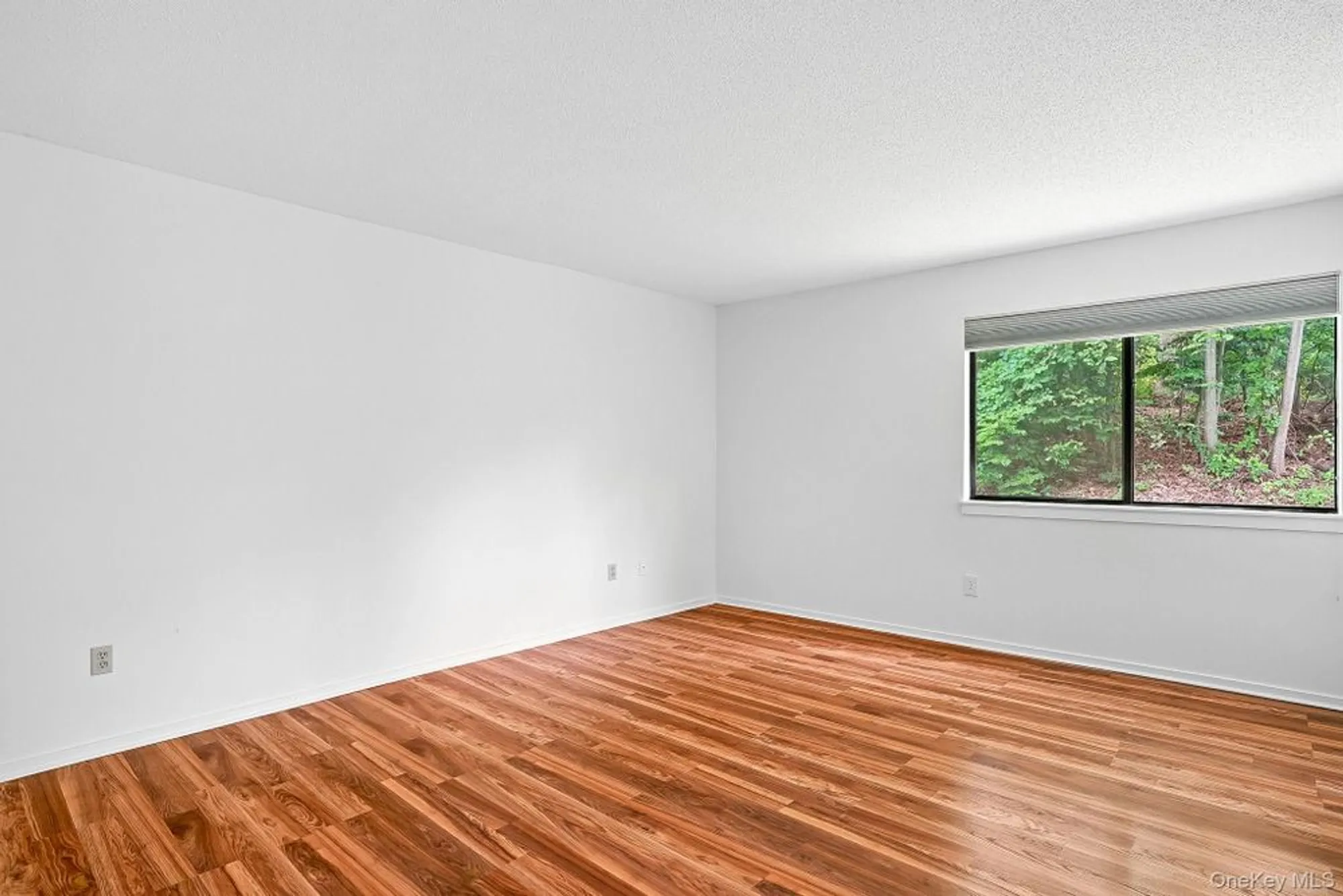 Property Slideshow image 12 of 29 | 972 heritage hls c, Somers, NY, 10589