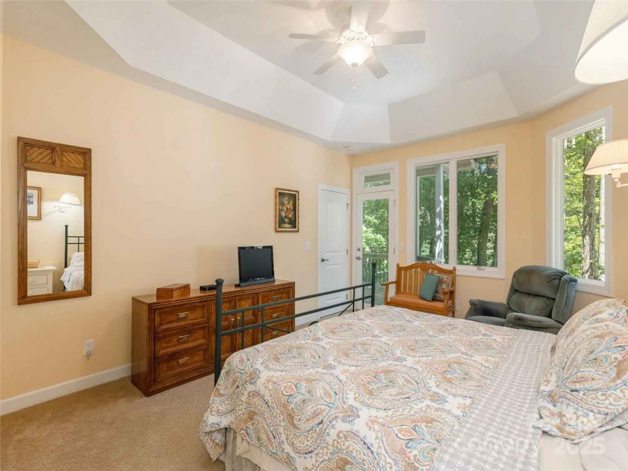 Property Slideshow image 18 of 44 | 17 high park ct, Hendersonville, NC, 28791