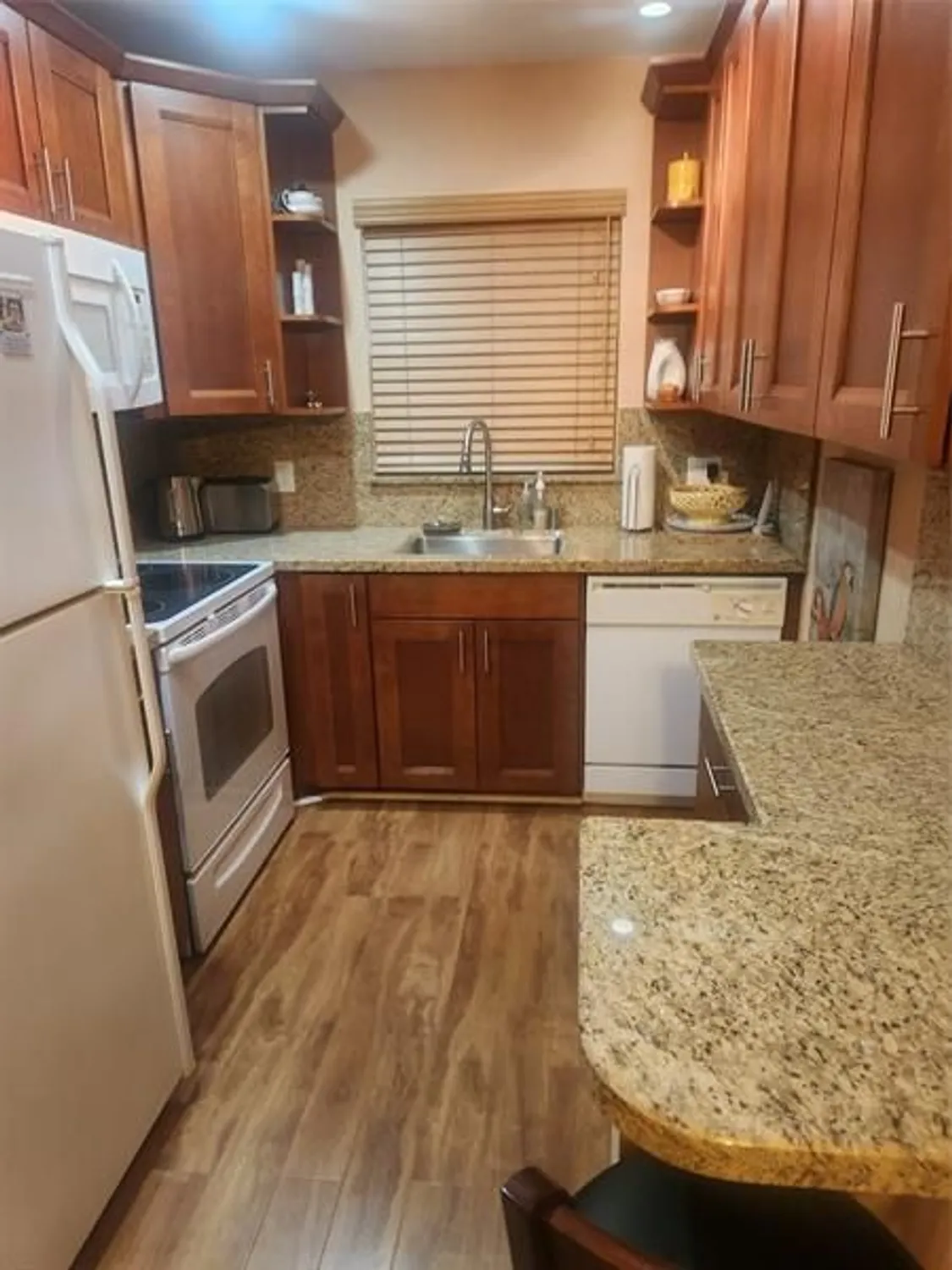 Property Slideshow image 3 of 25 | 237 farnham j # 237, Deerfield Beach, FL, 33442