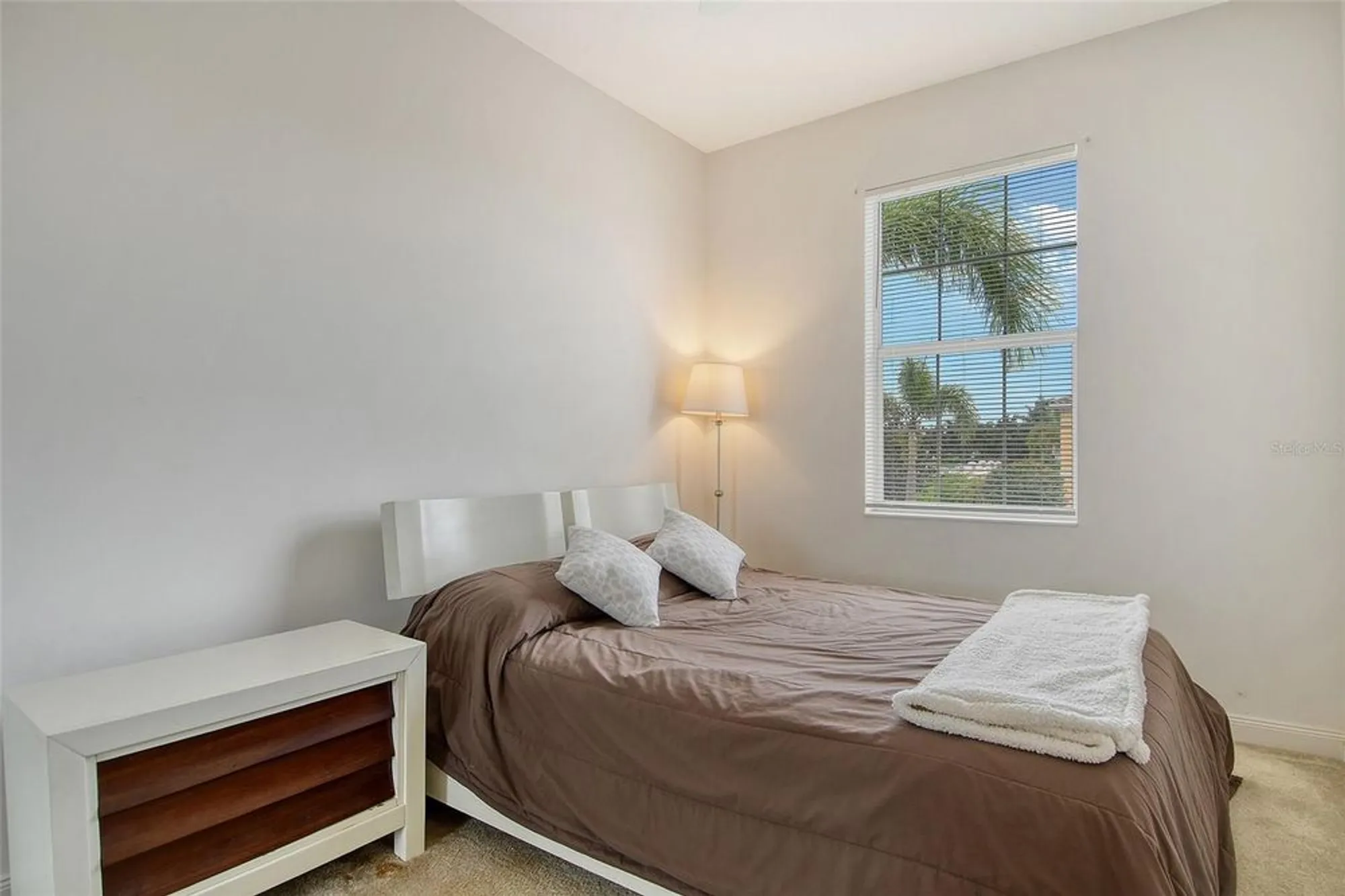 Property Slideshow image 22 of 49 | 1400 burgos dr, Sarasota, FL, 34238