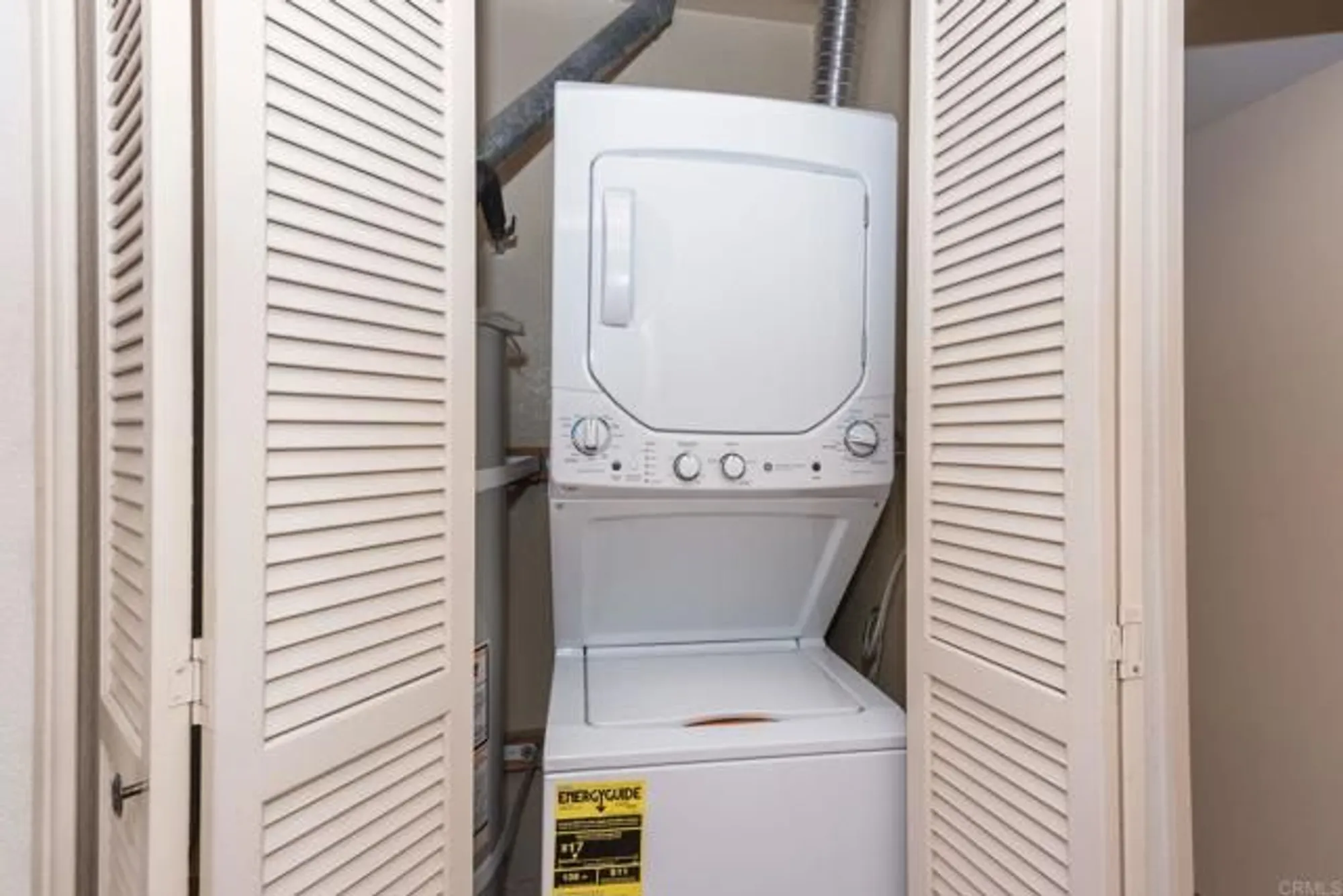 Property Slideshow image 15 of 29 | 1926 springdale ln, Encinitas, CA, 92024