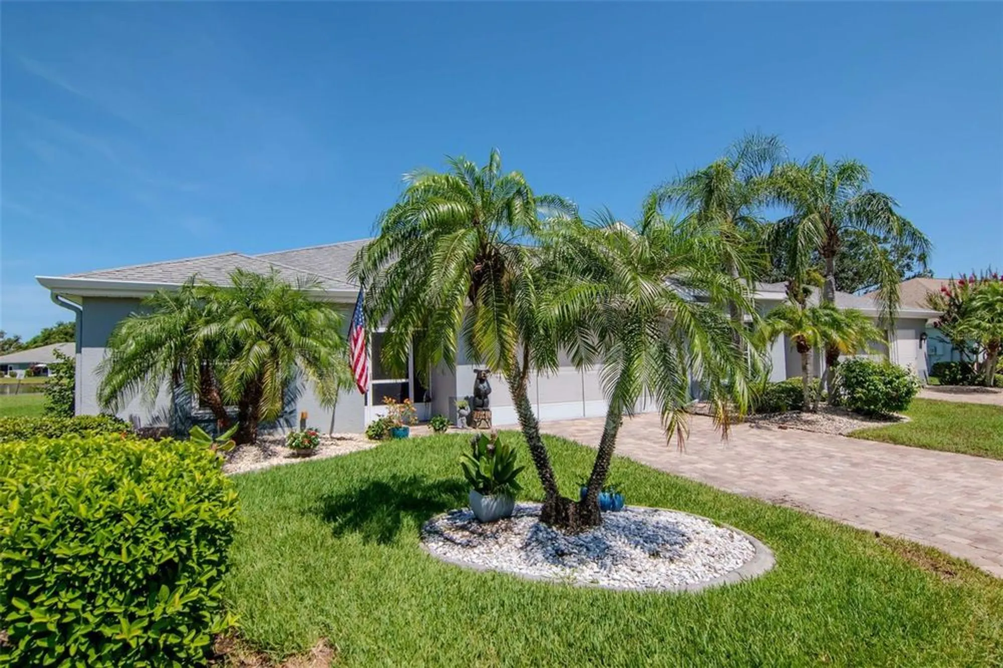 Property Slideshow image 4 of 44 | 717 manchester woods dr # 717, Sun City Center, FL, 33573