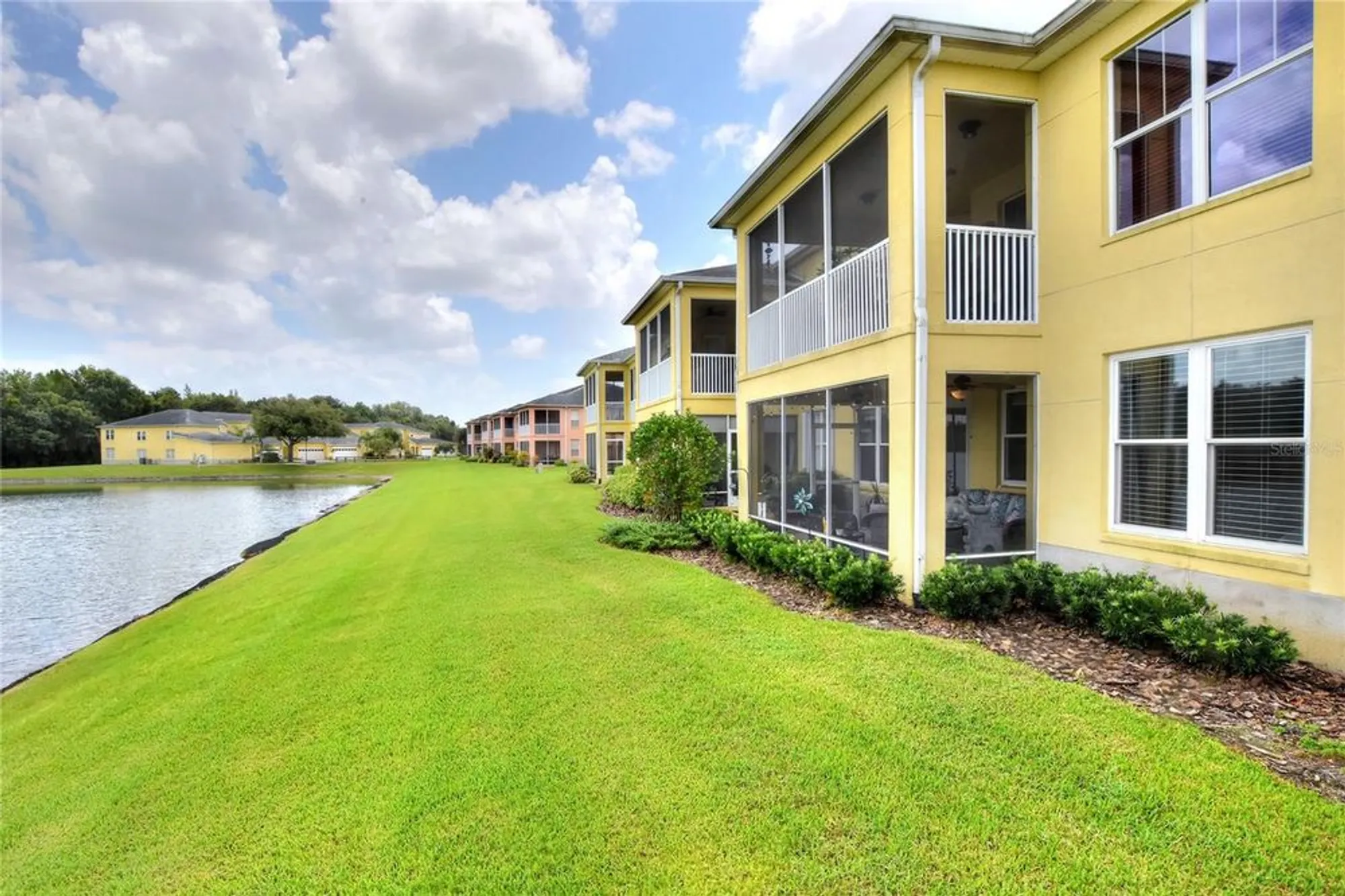 Property Slideshow image 36 of 50 | 3913 serenade ln # 4, Lakeland, FL, 33811