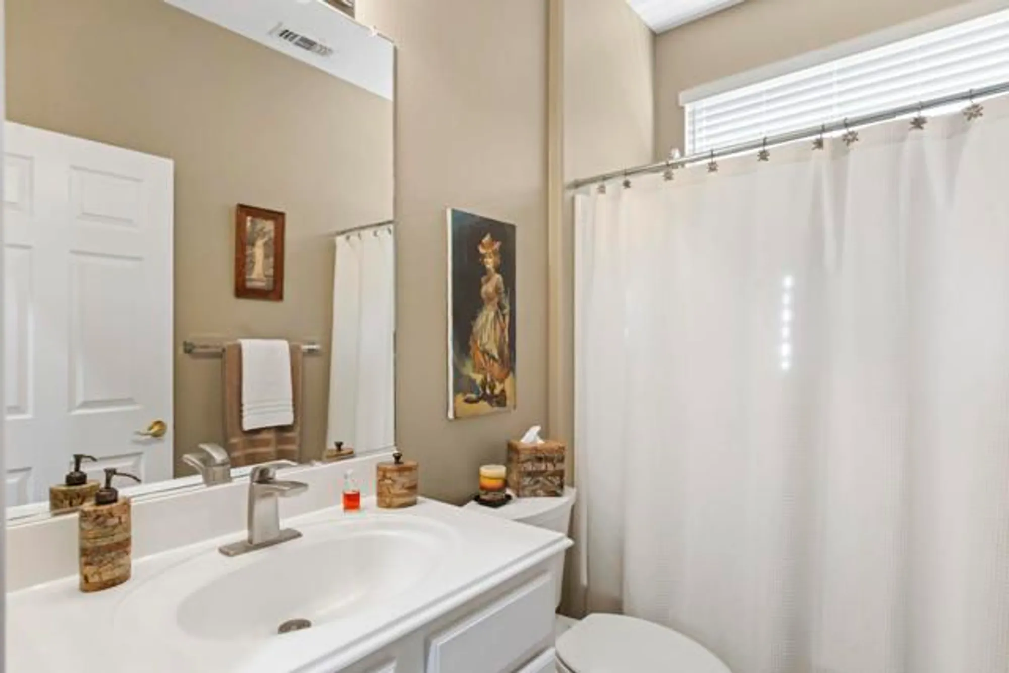 Property Slideshow image 15 of 32 | 78698 rockwell cir, Palm Desert, CA, 92211