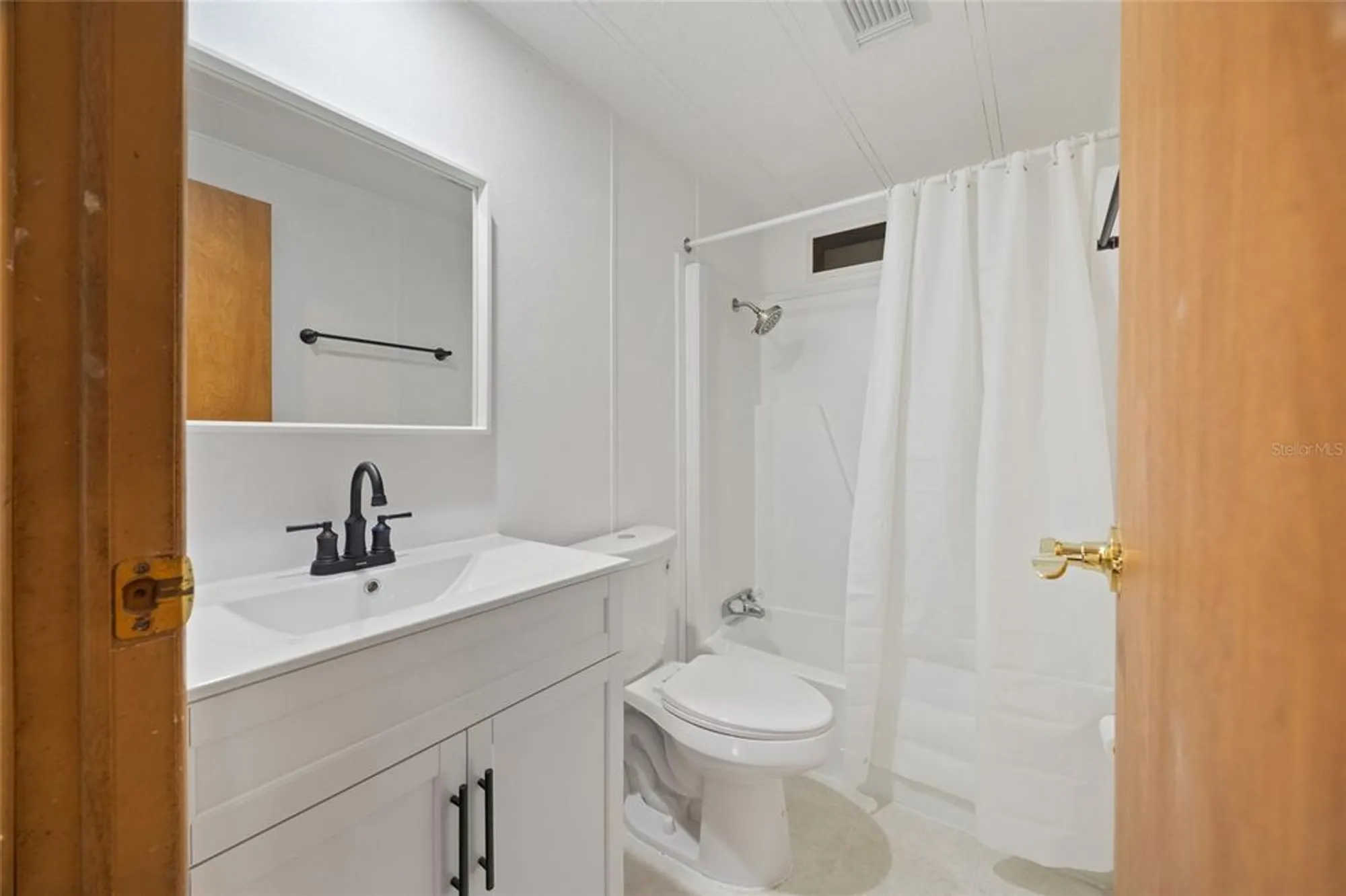 Property Slideshow image 21 of 27 | 712 jason dr, The Villages, FL, 32159