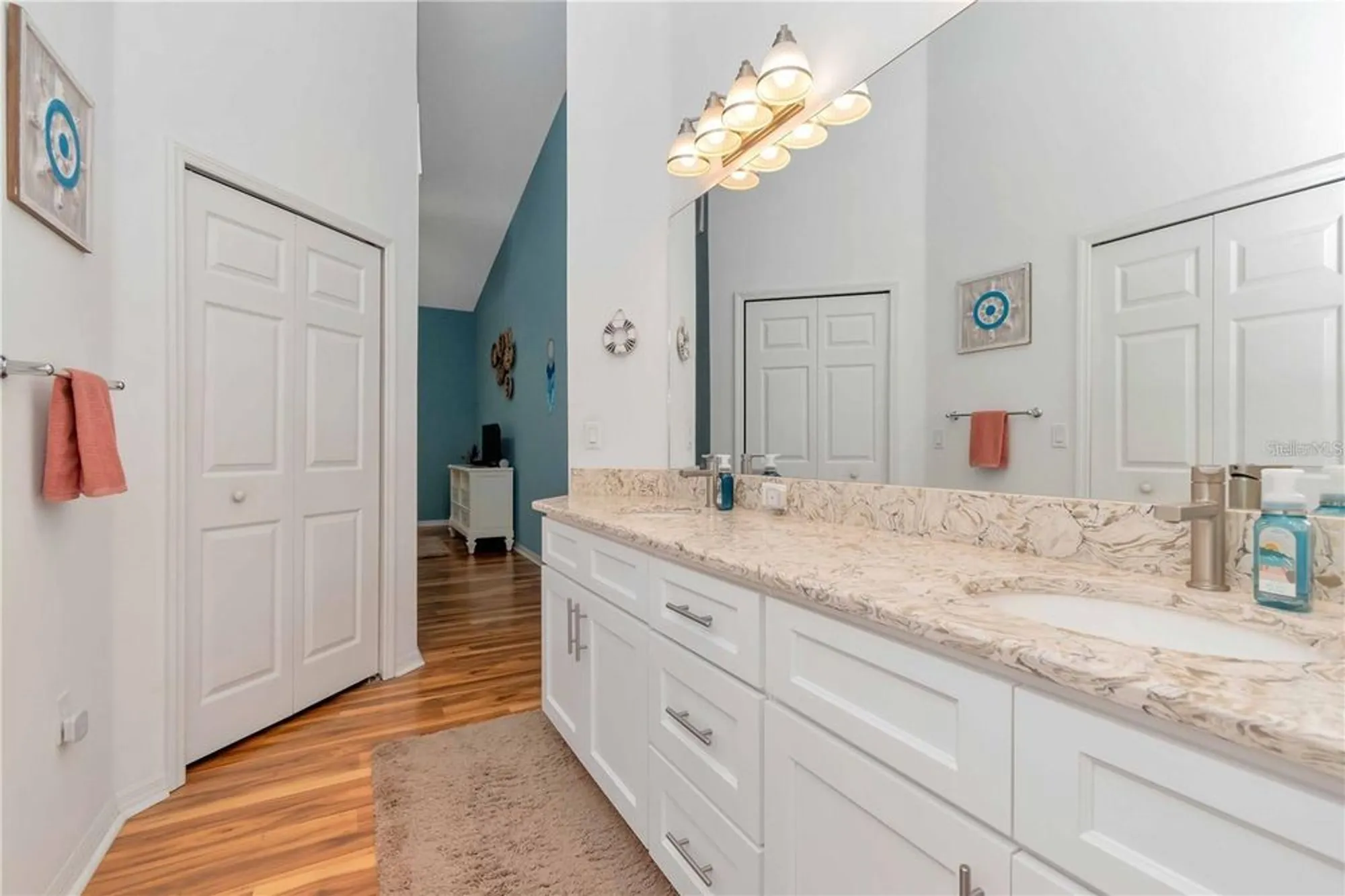 Property Slideshow image 18 of 39 | 9626 woodhollow ct, New Port Richey, FL, 34655
