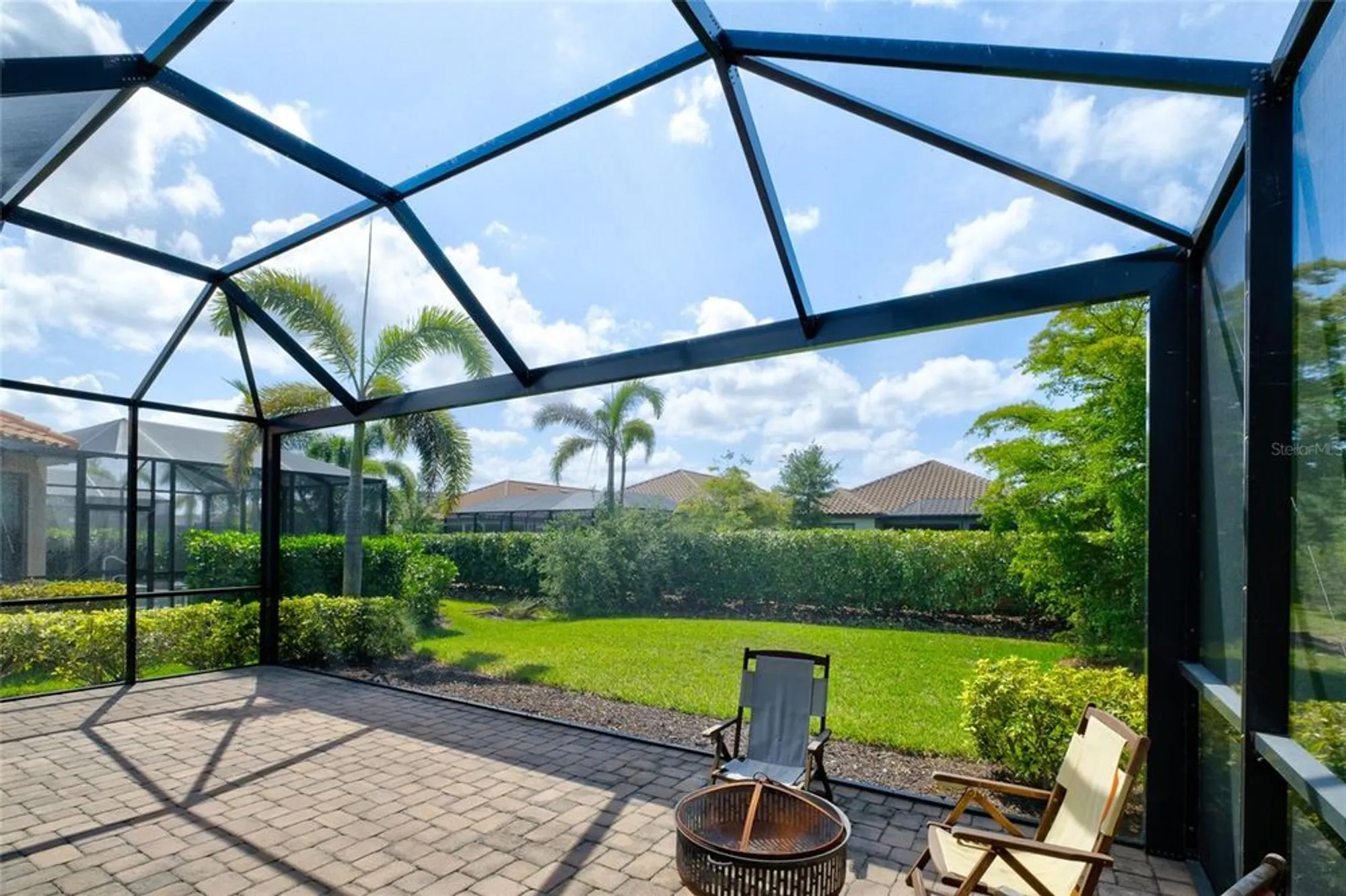 Property Slideshow image 31 of 46 | 5301 bartolomeo st, Sarasota, FL, 34238