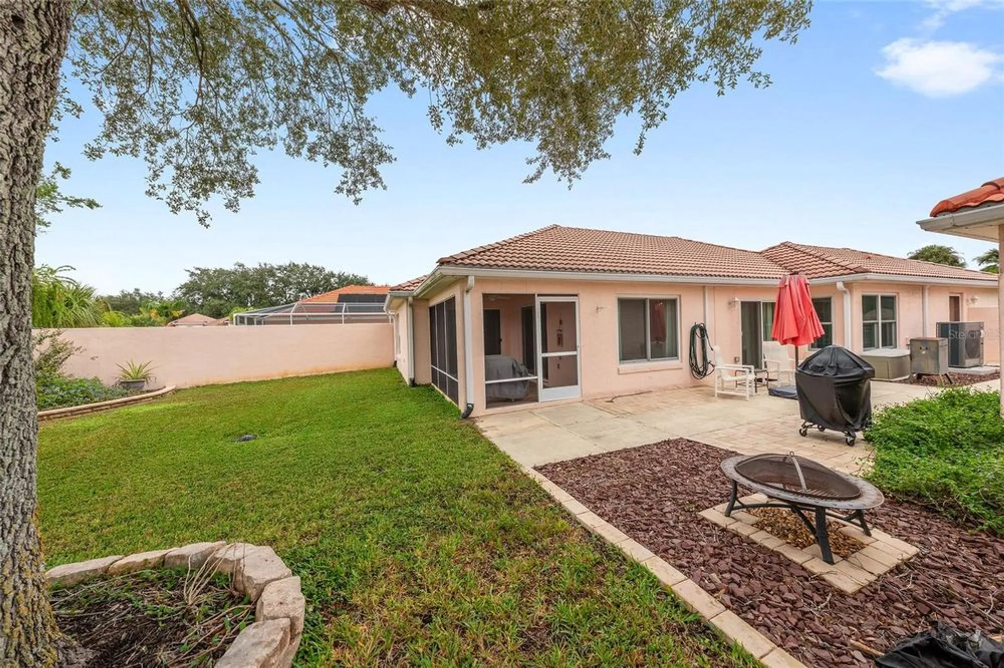 Property Slideshow image 45 of 65 | 906 santa anna ln, The Villages, FL, 32159
