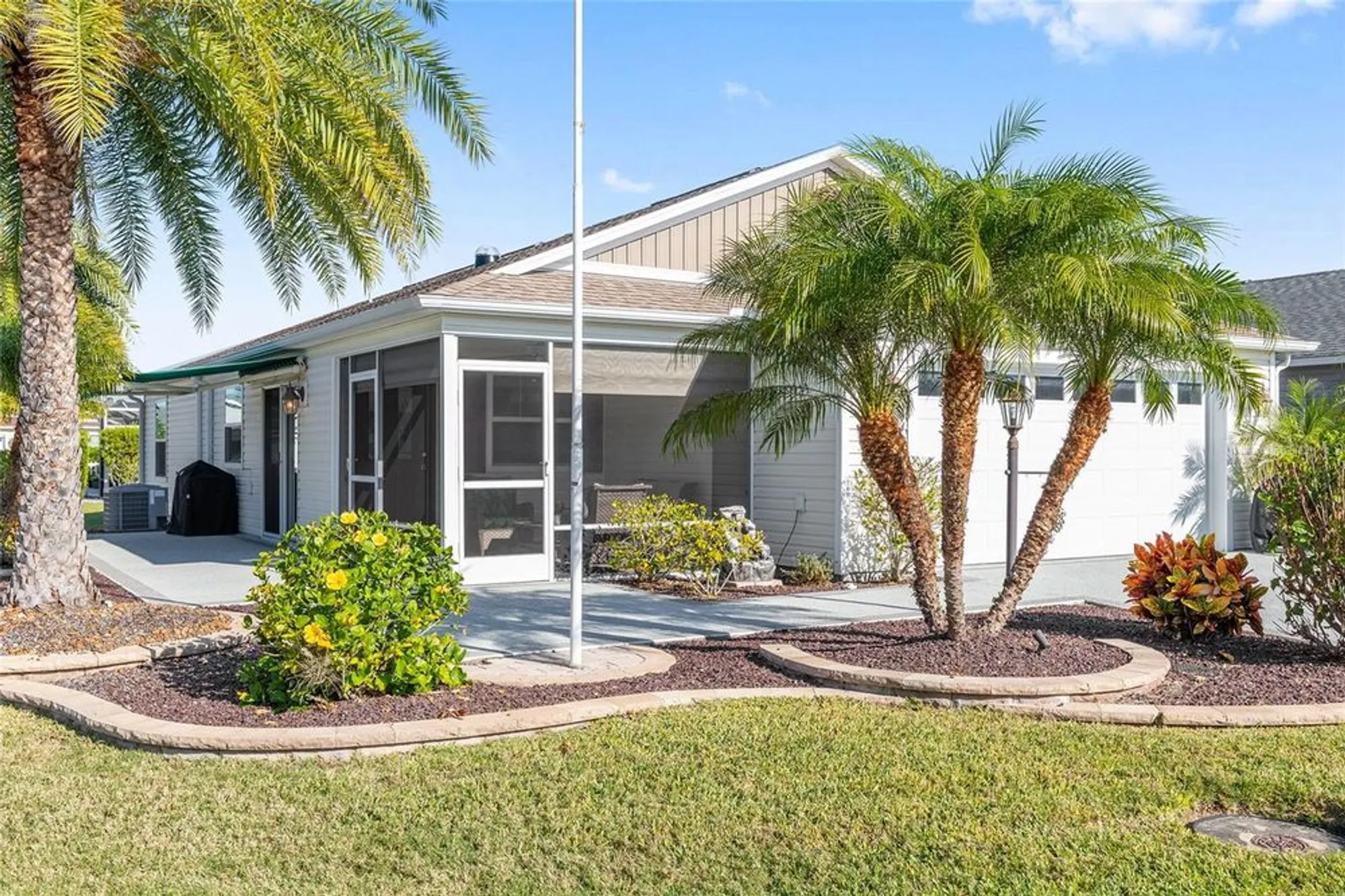 Property Slideshow image 2 of 56 | 3023 gallinule ct, The Villages, FL, 32163