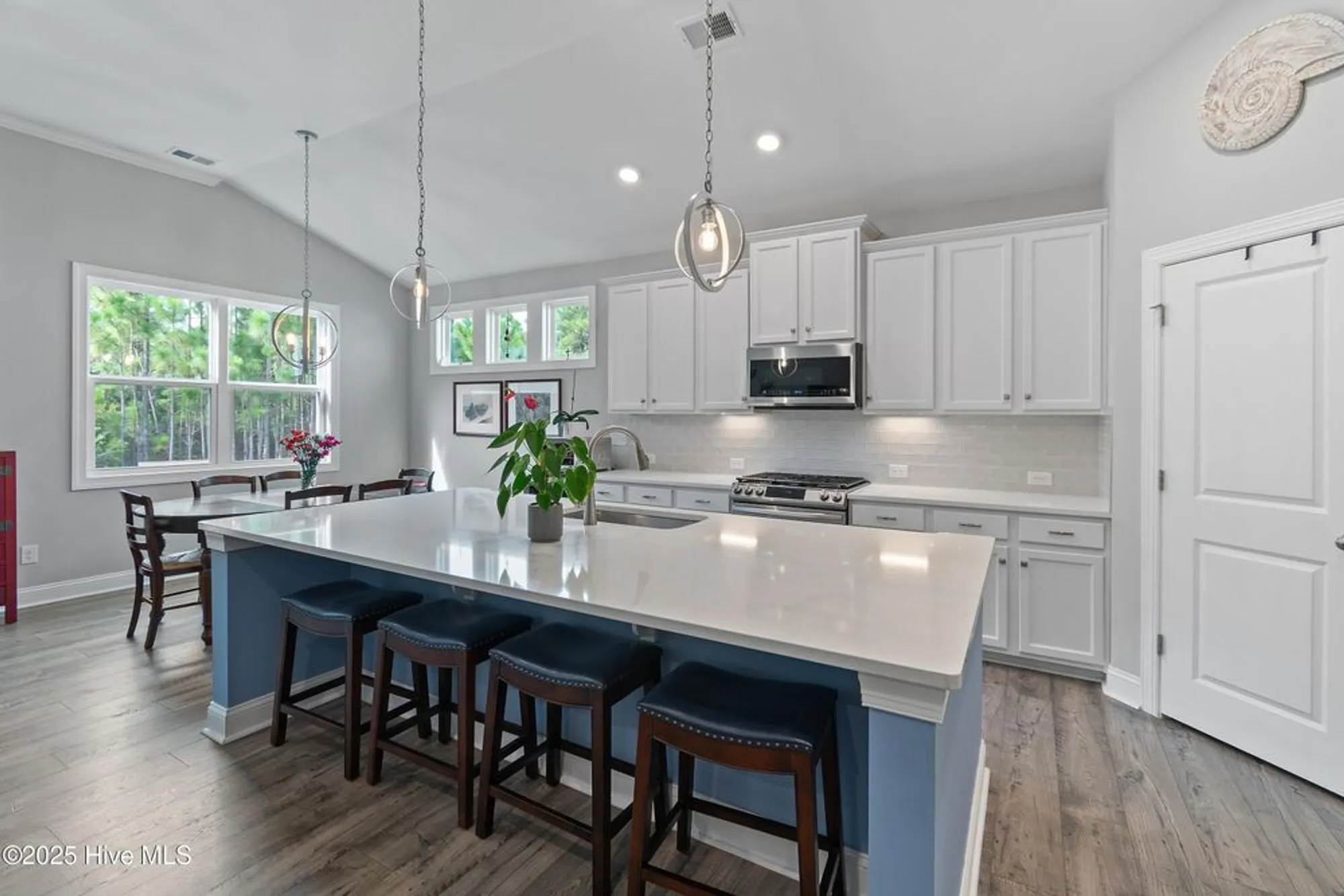 Property Slideshow image 11 of 57 | 3054 beachcomber dr, Southport, NC, 28461