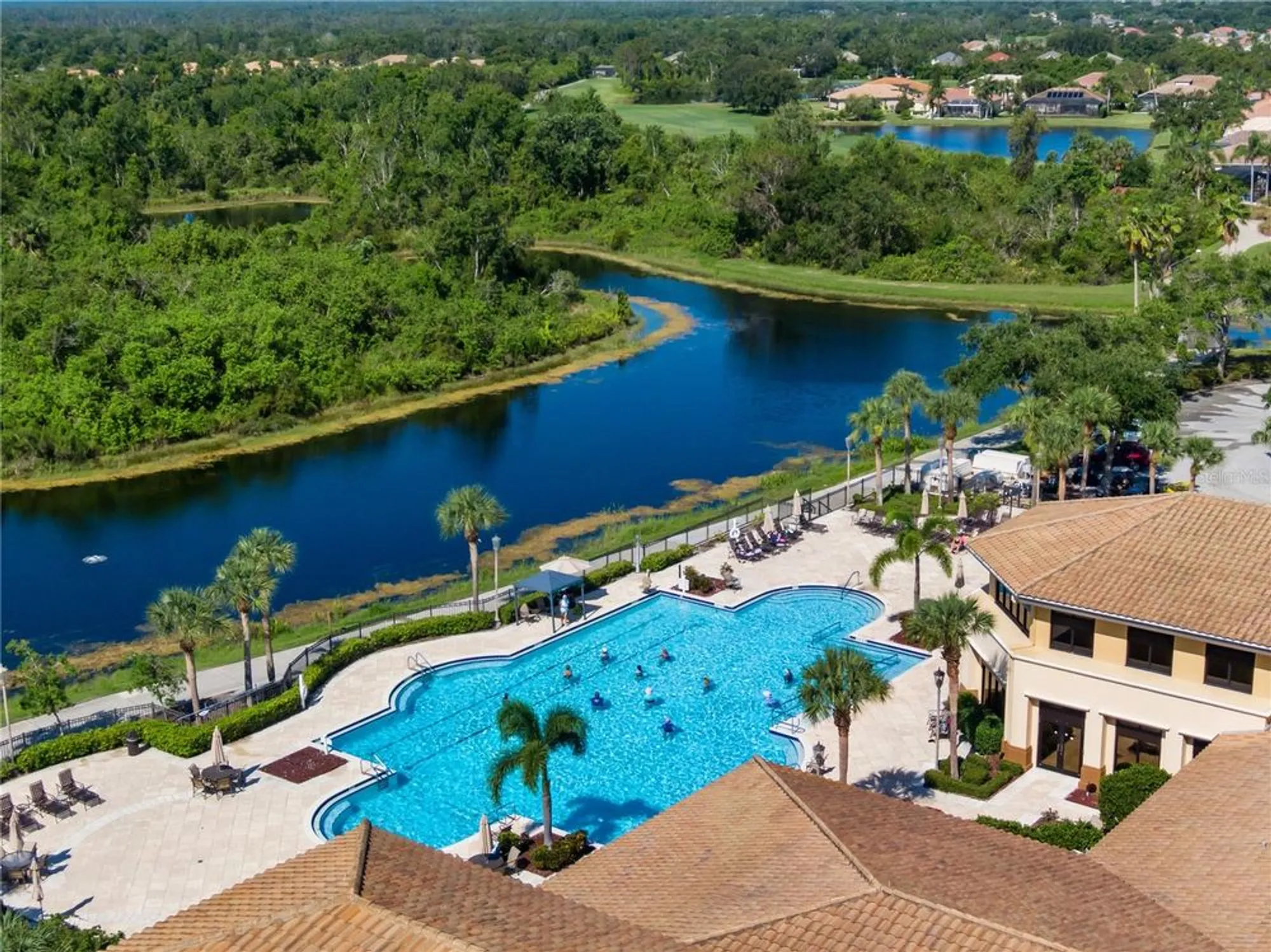 Property Slideshow image 35 of 43 | 305 siena vista pl, Sun City Center, FL, 33573