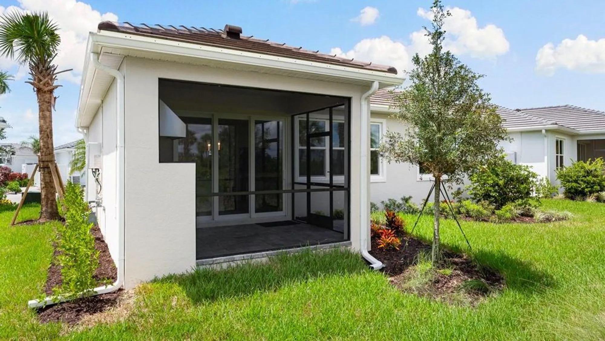 Property Slideshow image 44 of 65 | 4068 santa caterina blvd # 101, Bradenton, FL, 34211
