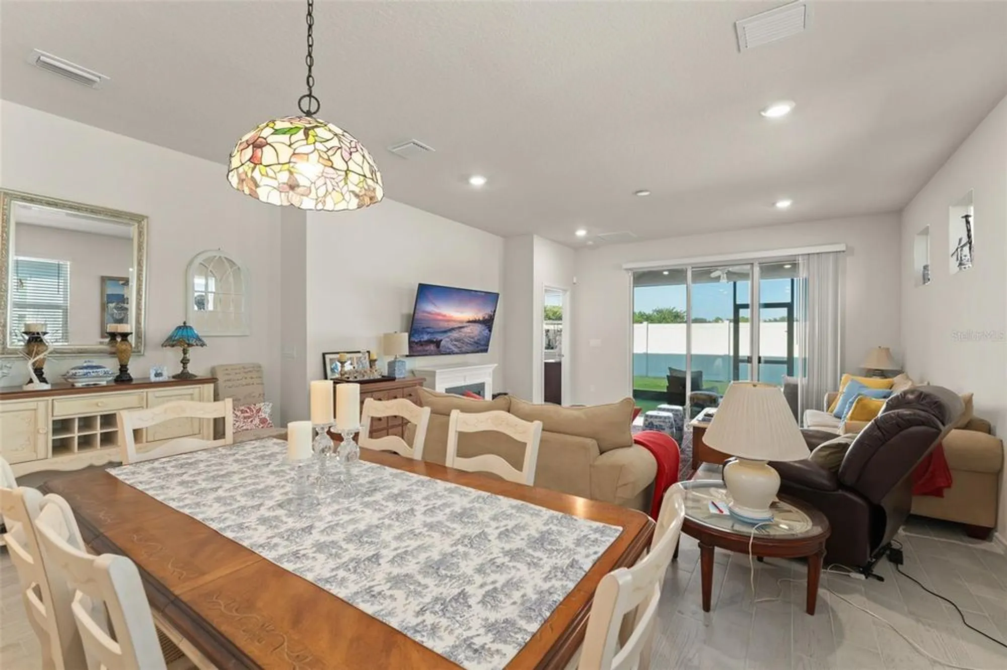 Property Slideshow image 14 of 50 | 1855 spring shower cir, Kissimmee, FL, 34744