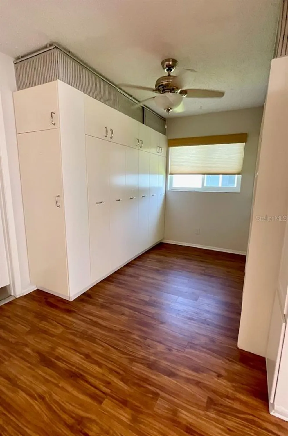 Property Slideshow image 12 of 43 | 9843 34th way n # 4, Pinellas Park, FL, 33782