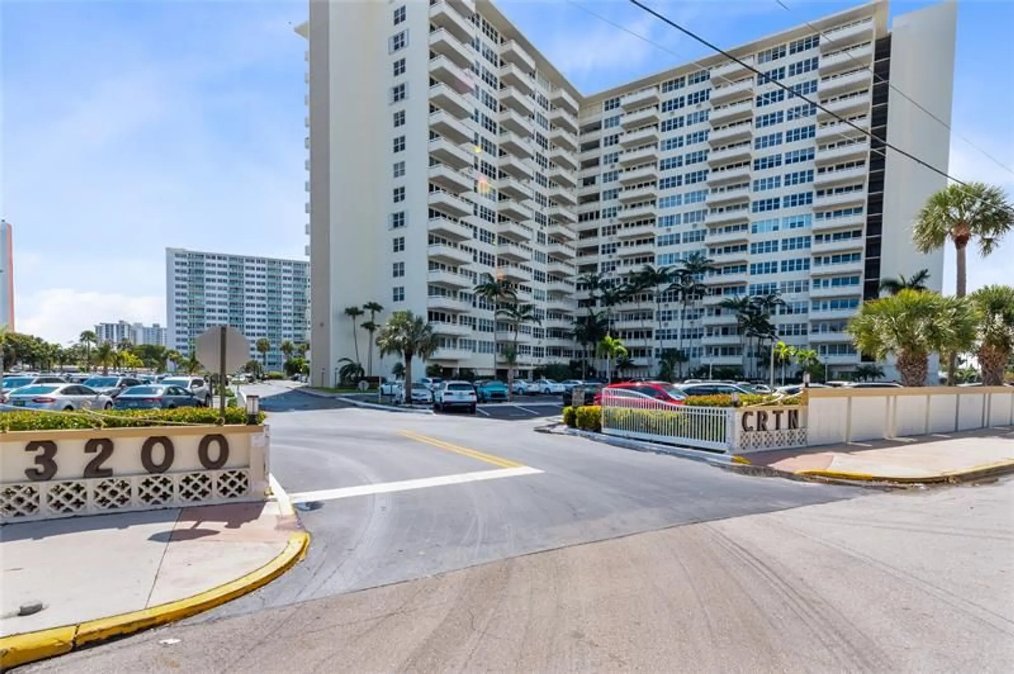 Property Slideshow image 28 of 41 | 3200 ne 36th st 1612, Fort Lauderdale, FL, 33308
