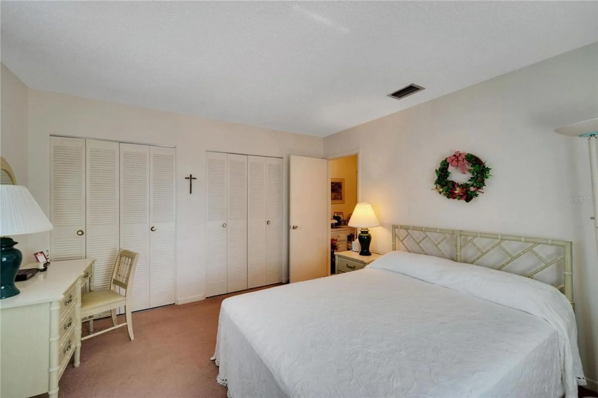 Property Slideshow image 29 of 42 | 612 allegheny dr, Sun City Center, FL, 33573
