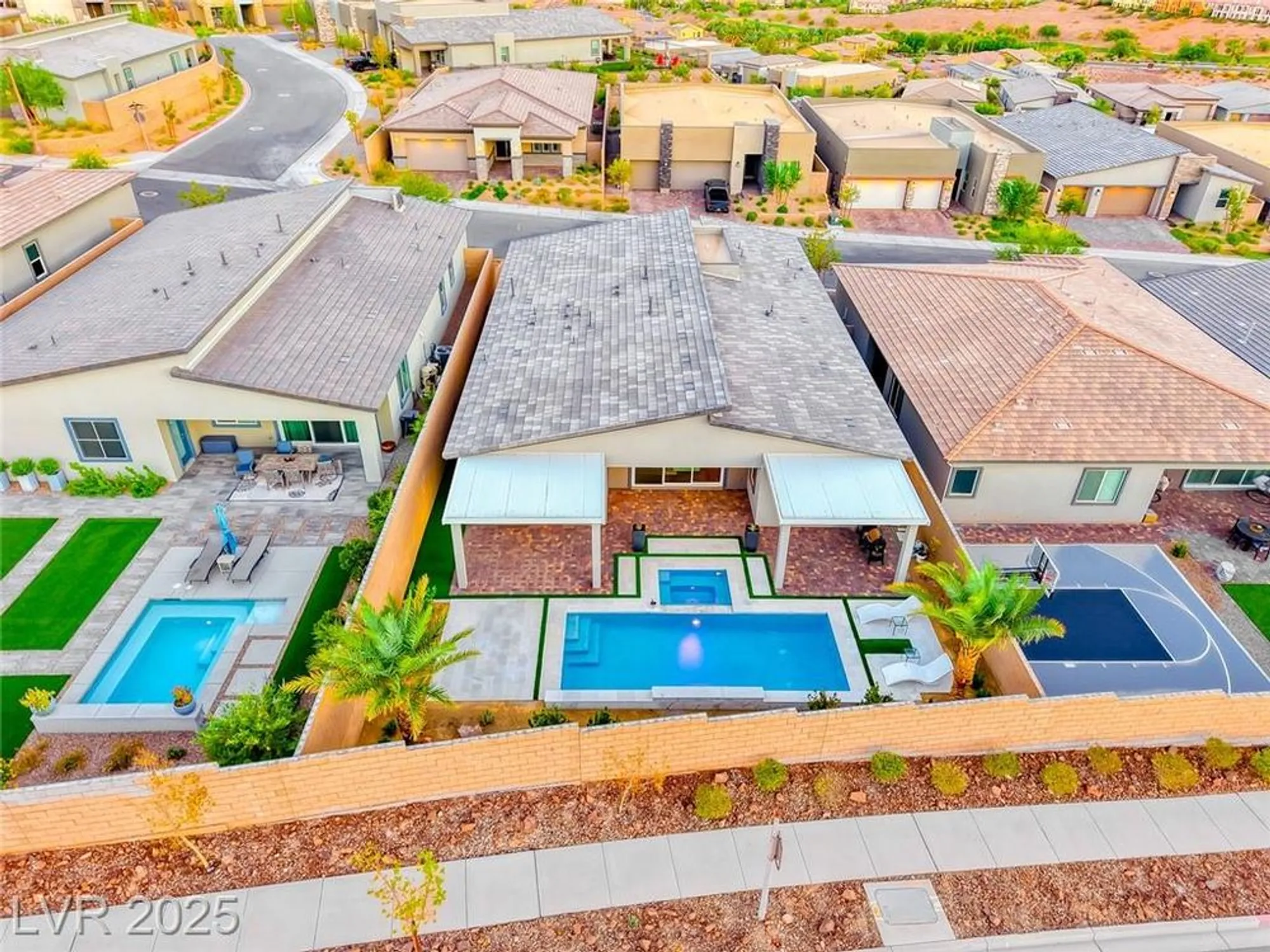 Property Slideshow image 56 of 65 | 141 juliette pointe ln, Henderson, NV, 89011