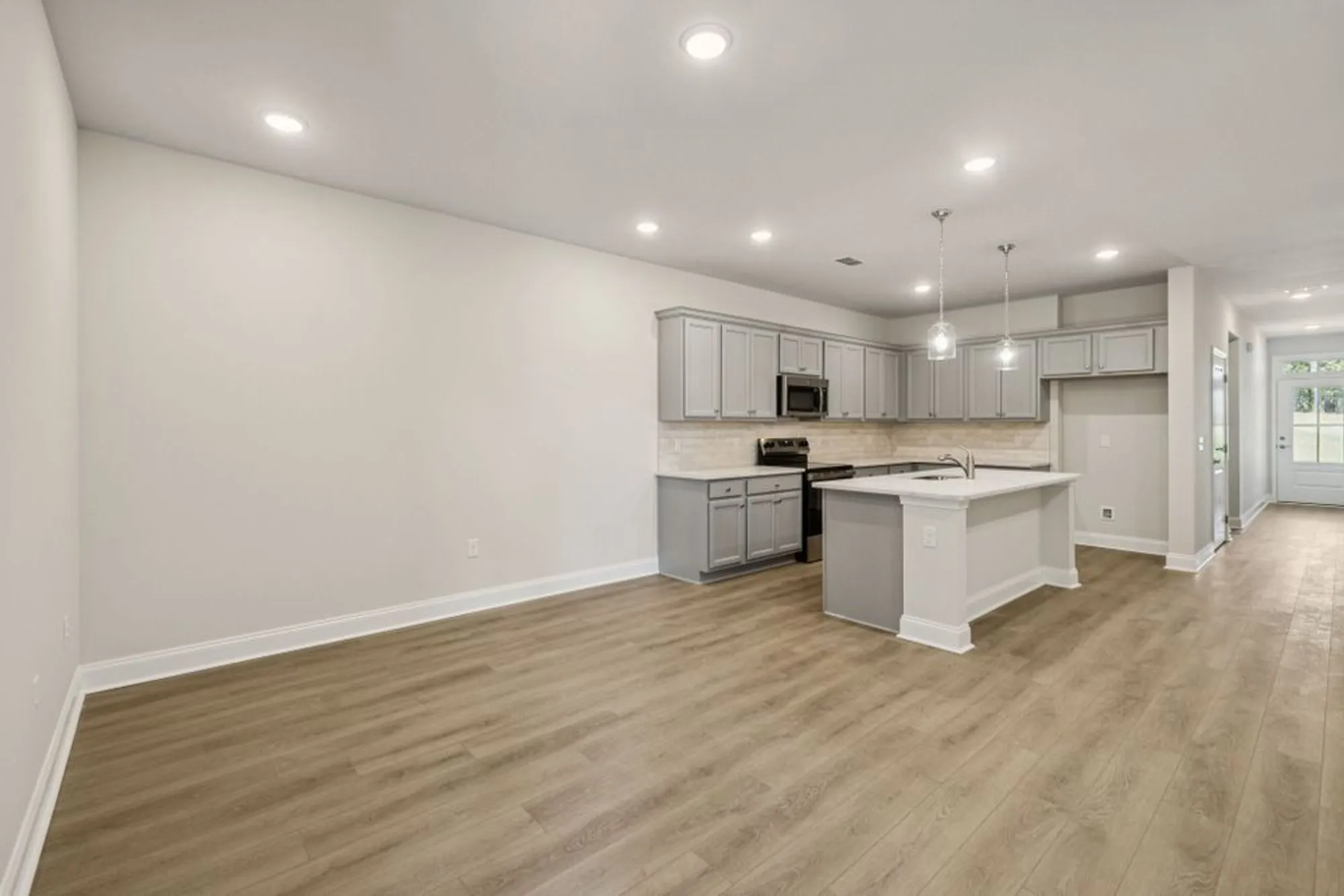 Property Slideshow image 28 of 42 | 100 sidlaw pass, Smyrna, TN, 37167