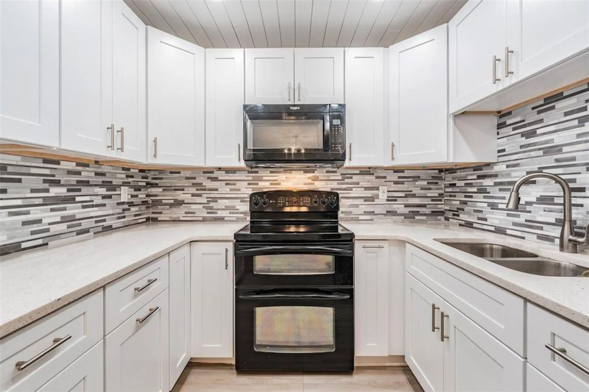 Property Slideshow image 8 of 56 | 2735 sherbrooke ln a, Palm Harbor, FL, 34684