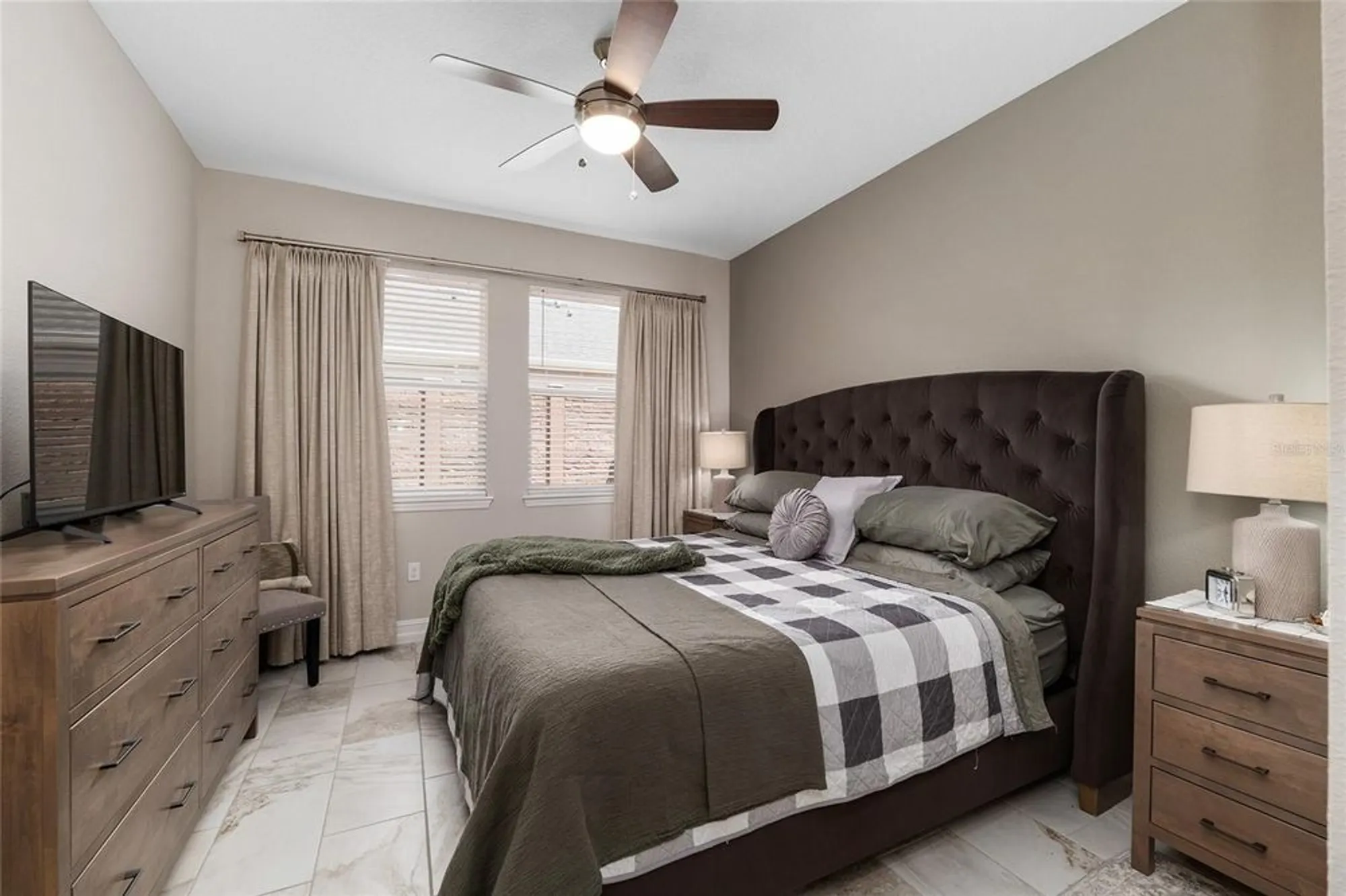 Property Slideshow image 15 of 37 | 5423 nw 33rd pl, Ocala, FL, 34482