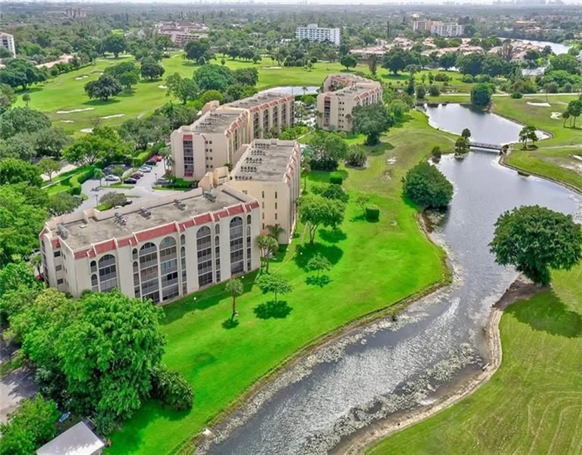 Property Slideshow image 9 of 15 | 3485 environ blvd apt 409, Lauderhill, FL, 33319