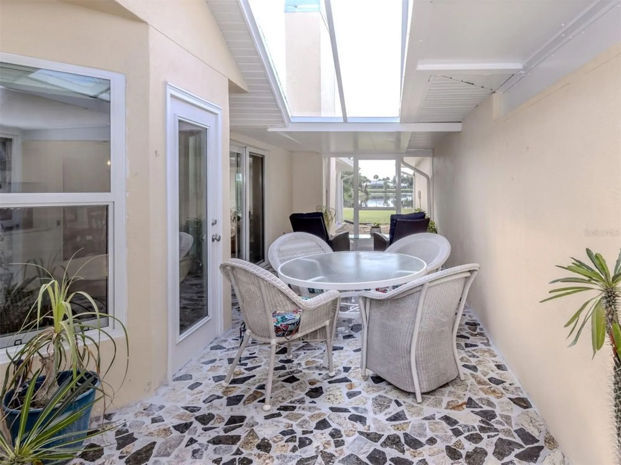 Property Slideshow image 18 of 77 | 761 harrington lake dr 61, Venice, FL, 34293