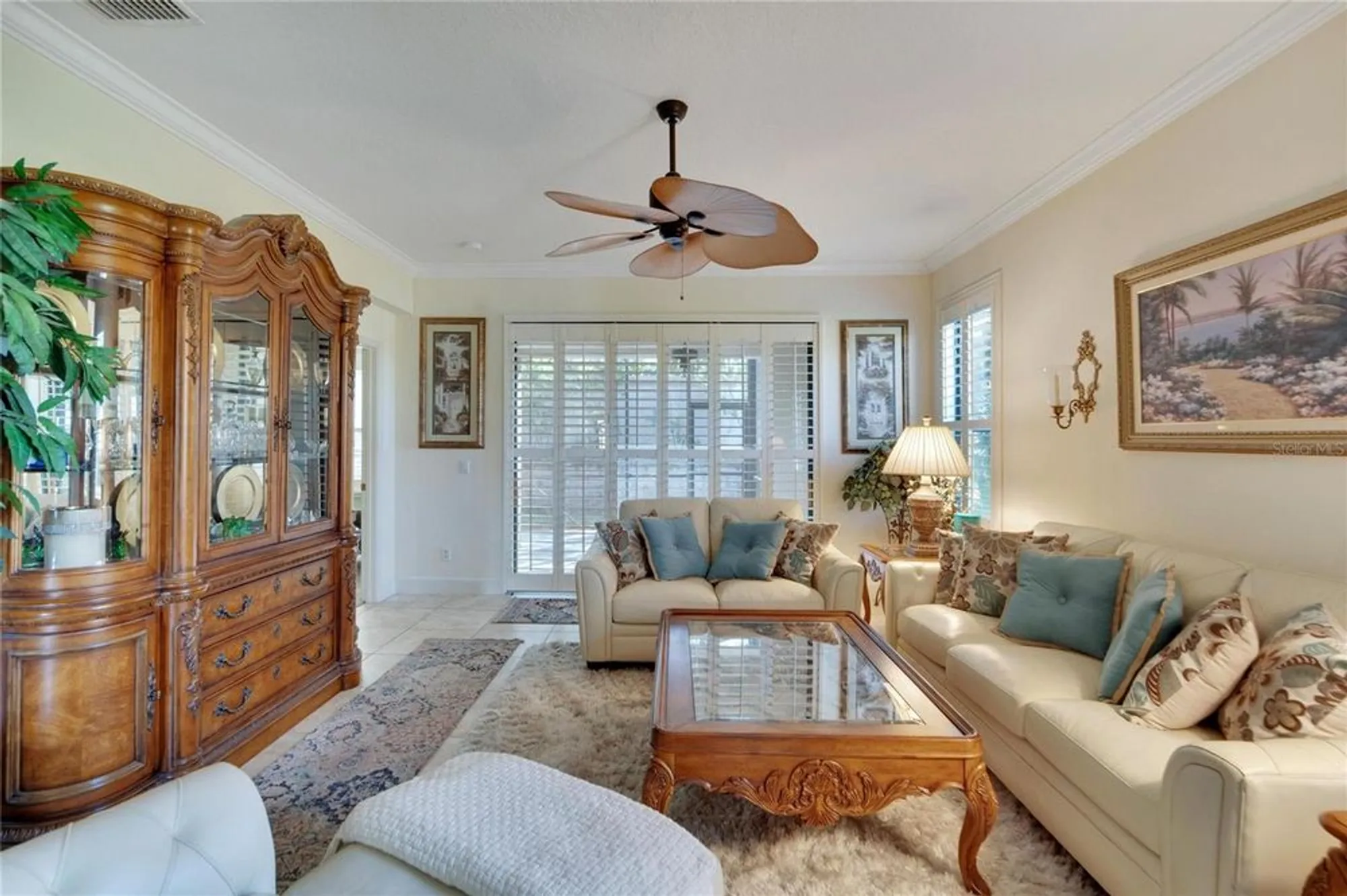 Property Slideshow image 22 of 67 | 204 mystic falls dr, Apollo Beach, FL, 33572