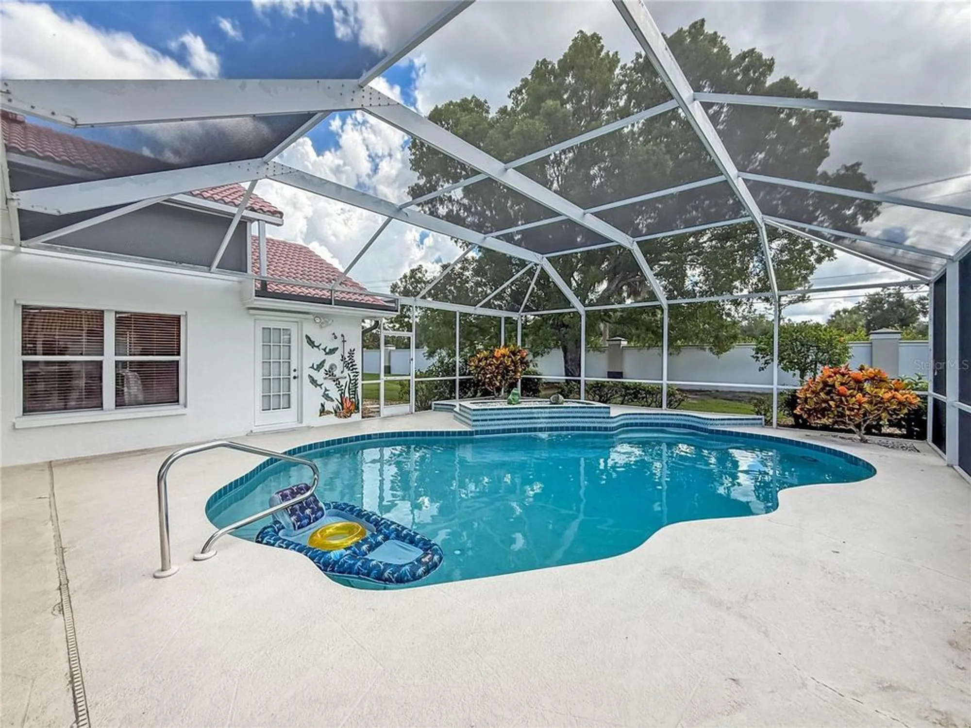 Property Slideshow image 30 of 48 | 24600 dolphin cove dr, Punta Gorda, FL, 33955