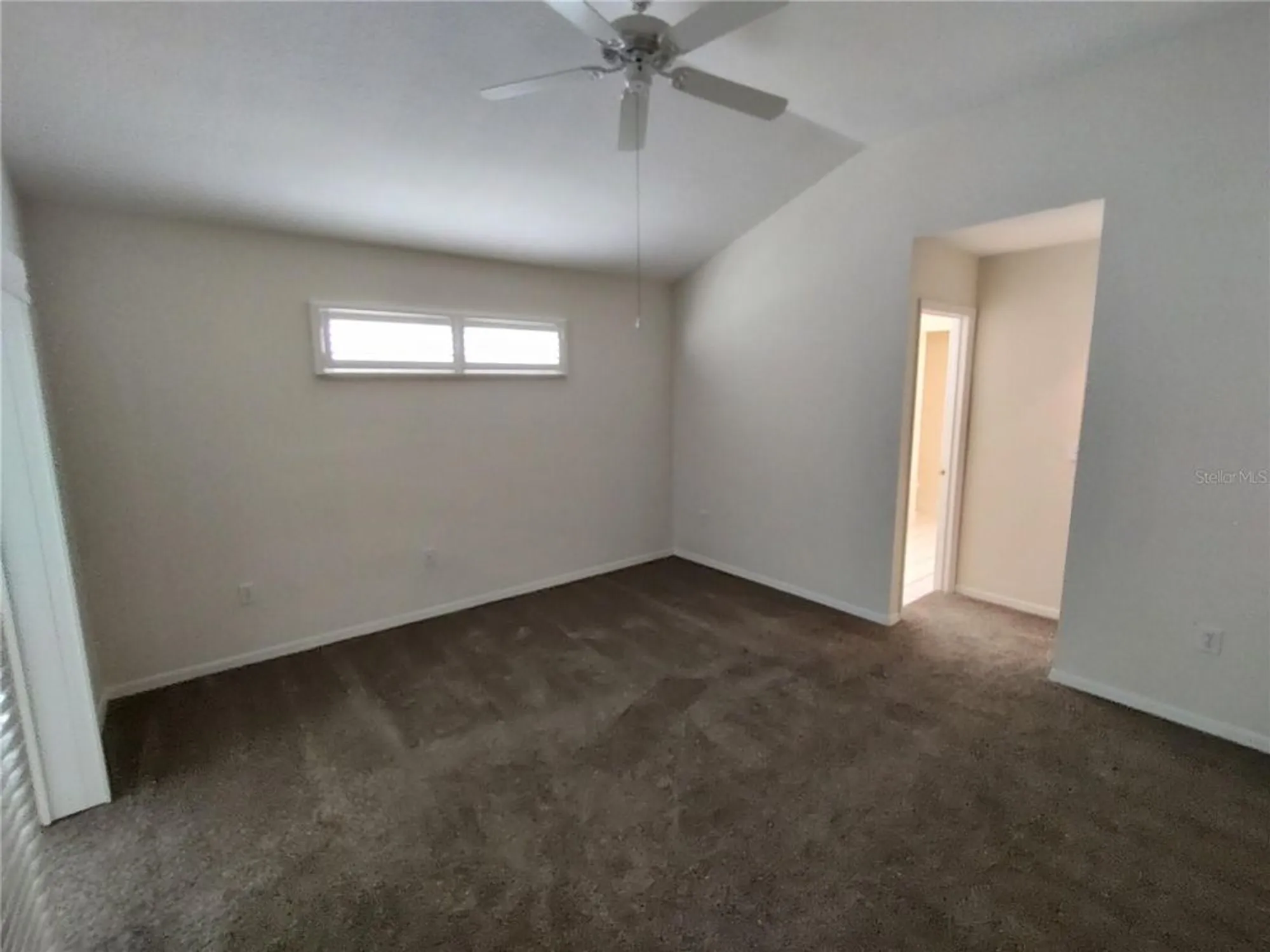 Property Slideshow image 18 of 35 | 11569 sw 71st cir, Ocala, FL, 34476