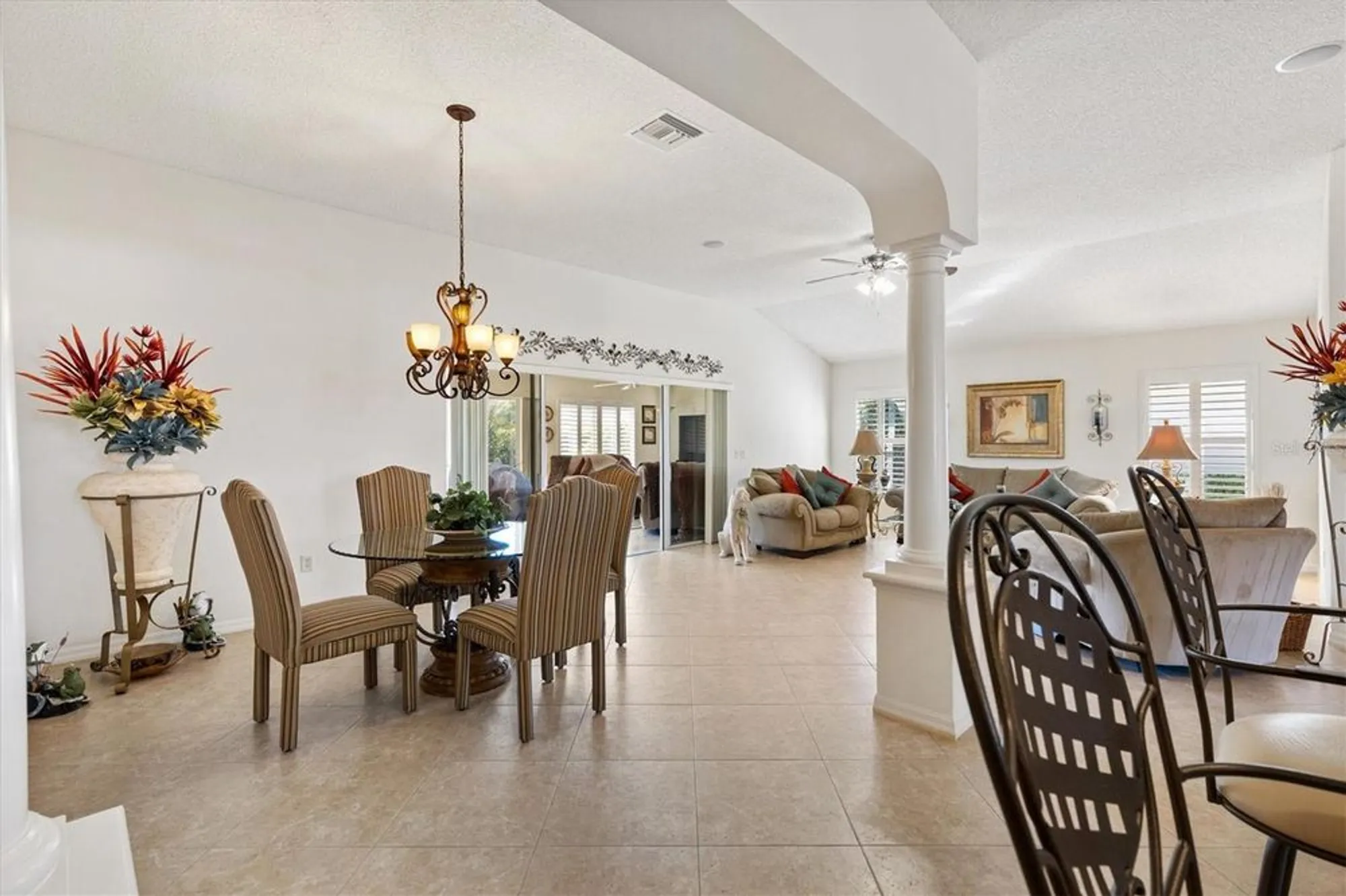 Property Slideshow image 10 of 37 | 552 society hill cir, The Villages, FL, 32162