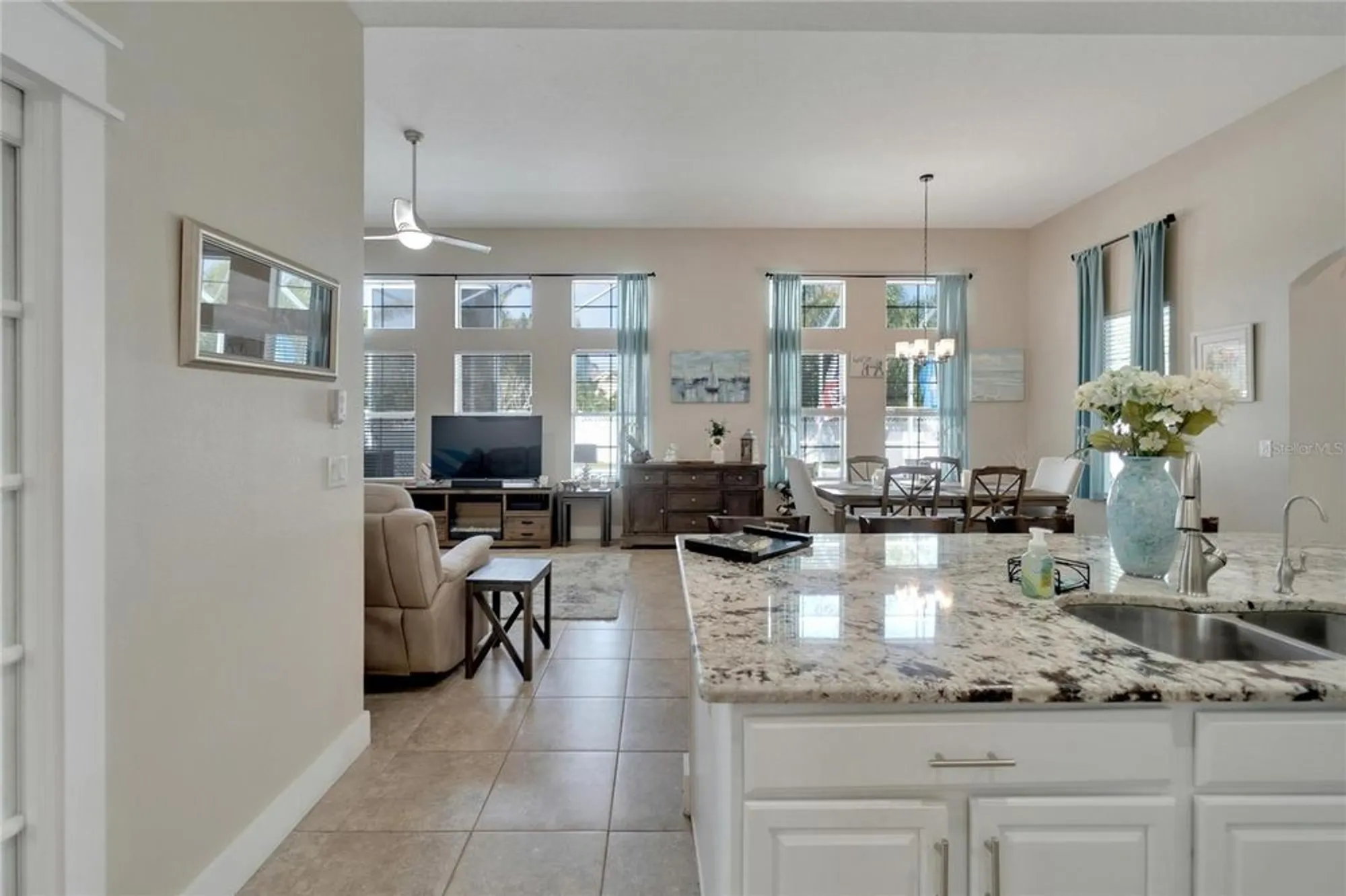Property Slideshow image 13 of 60 | 527 manns harbor dr, Apollo Beach, FL, 33572