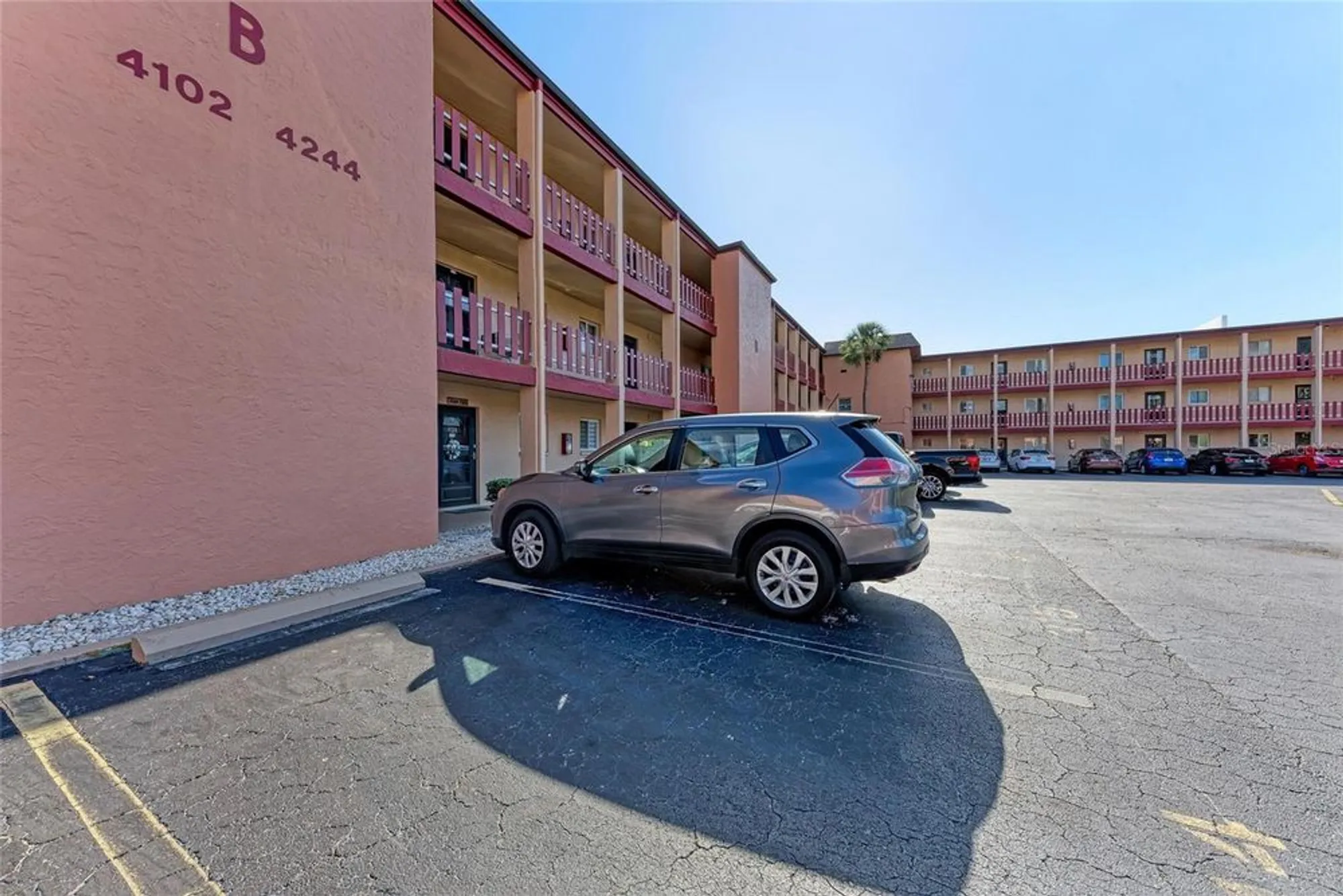 Property Slideshow image 38 of 41 | 4186 heron way # b-219, Bradenton, FL, 34205