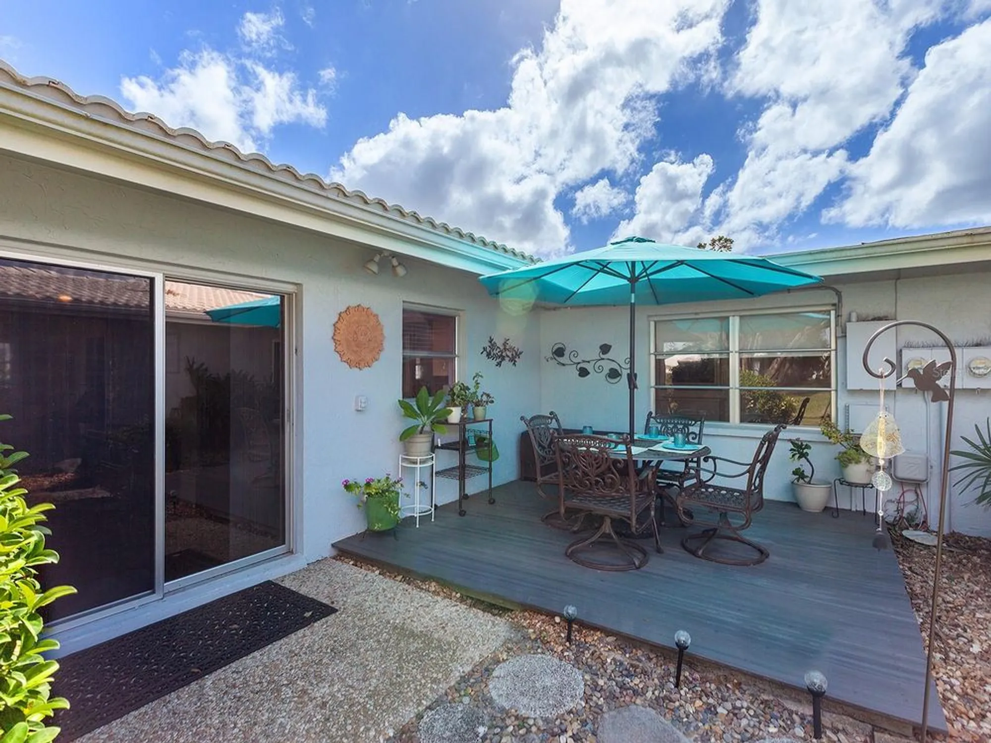 Property Slideshow image 26 of 32 | 3761 somerville dr # 1518, Sarasota, FL, 34232