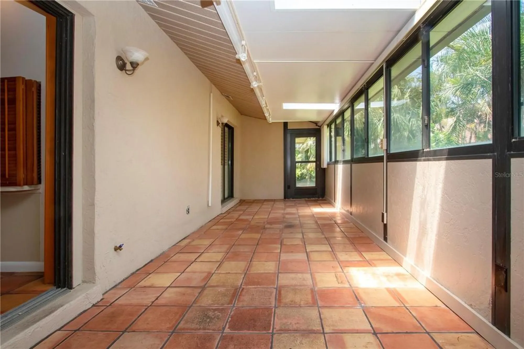 Property Slideshow image 28 of 48 | 4812 kestral park cir 20, Sarasota, FL, 34231