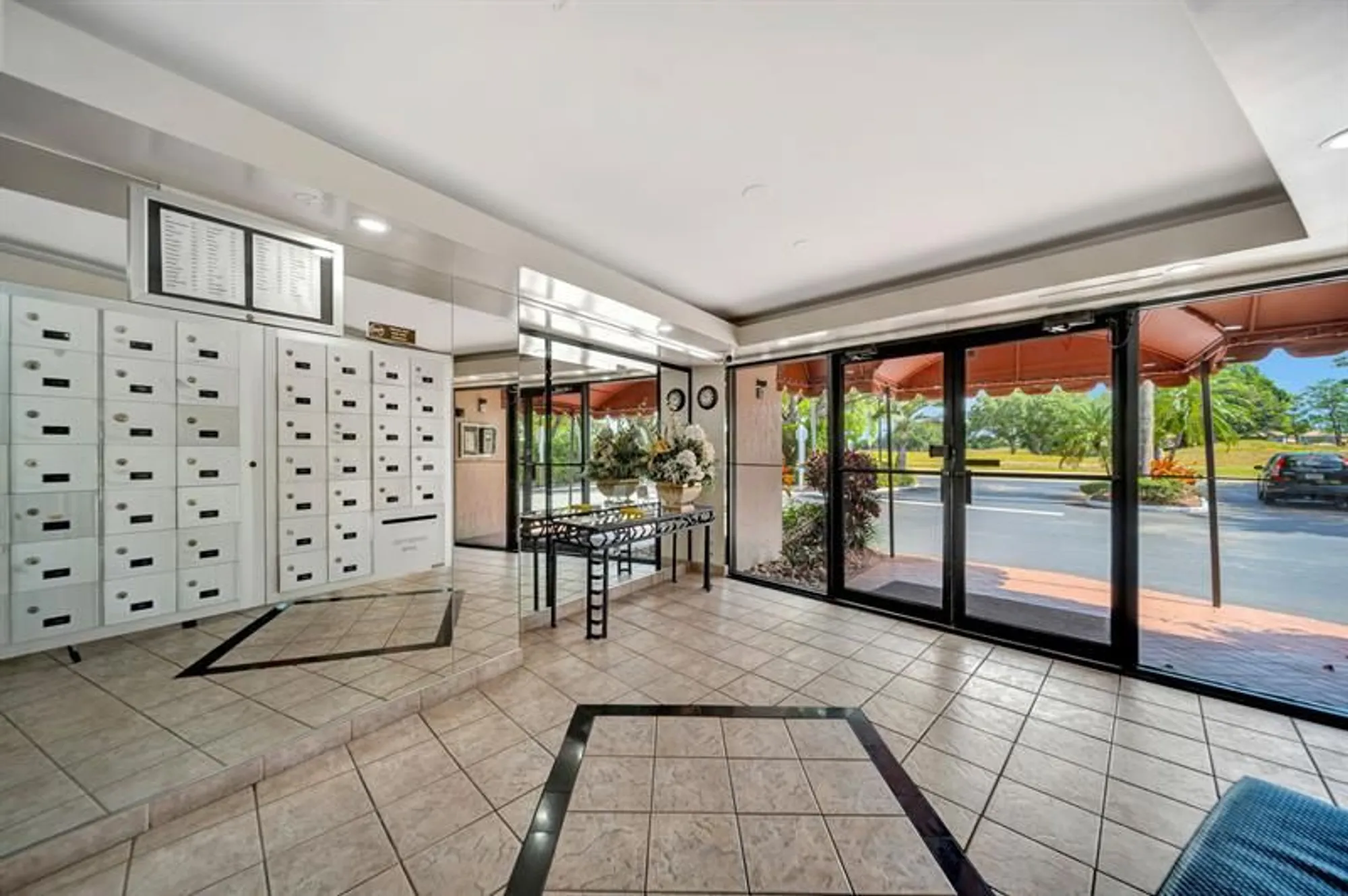 Property Slideshow image 50 of 61 | 3521 environ blvd b501, Lauderhill, FL, 33319