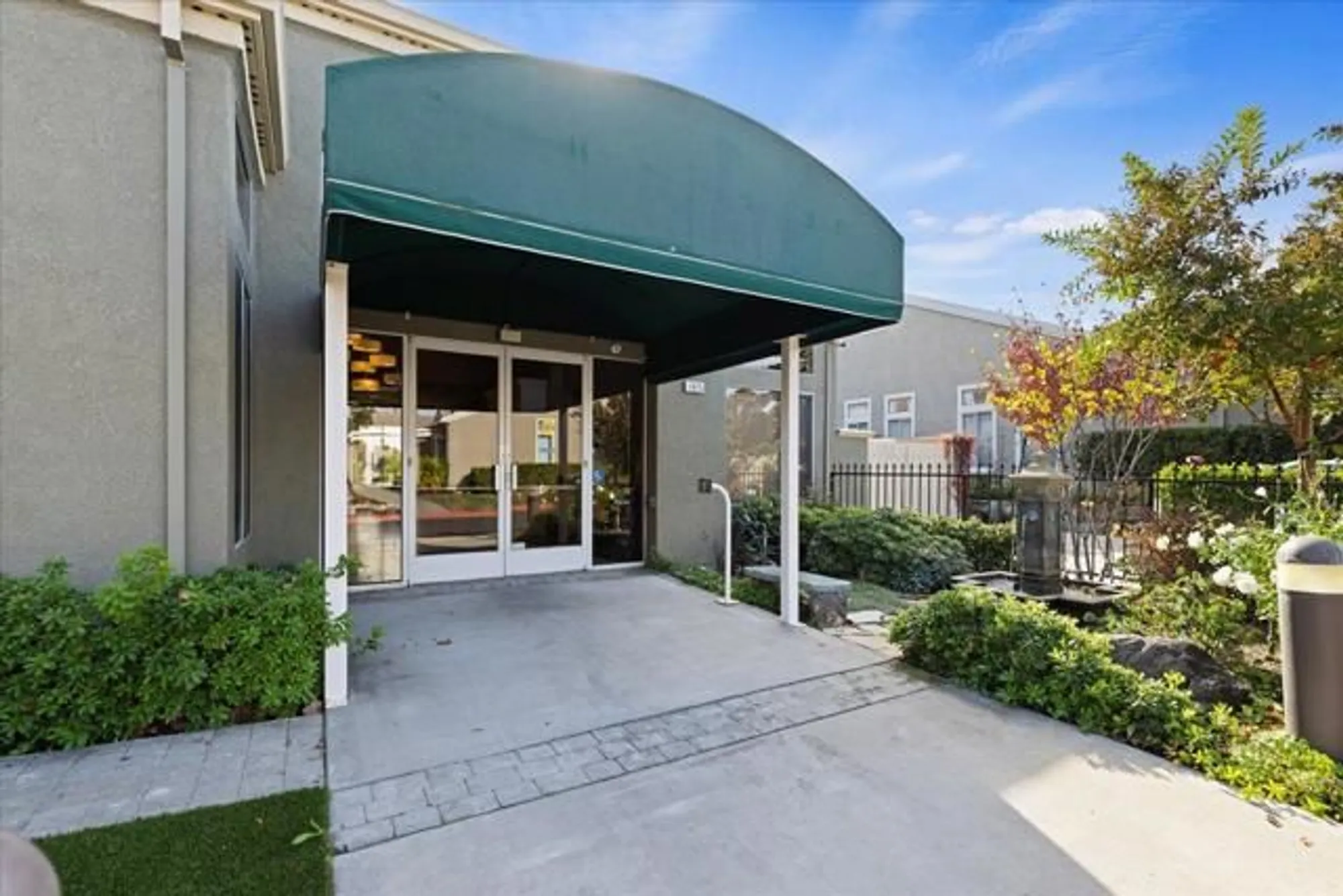 Property Slideshow image 37 of 38 | 490 chesapeake ter, Brentwood, CA, 94513