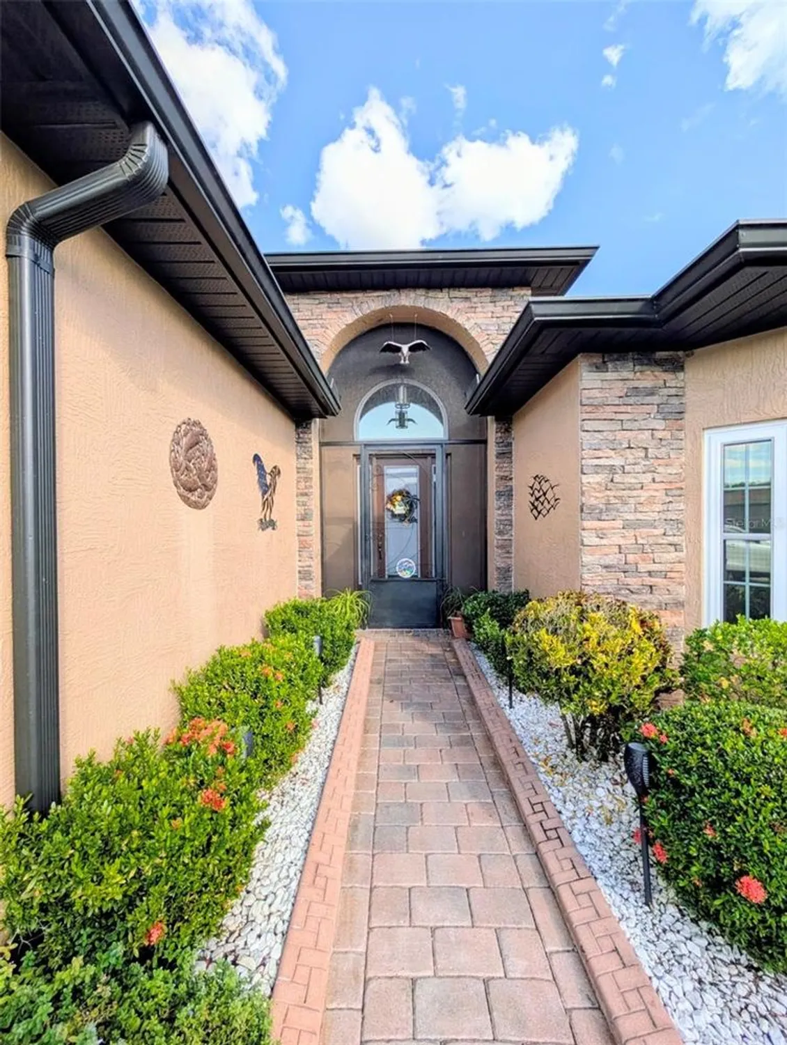 Property Slideshow image 4 of 66 | 5201 green dr, Winter Haven, FL, 33884