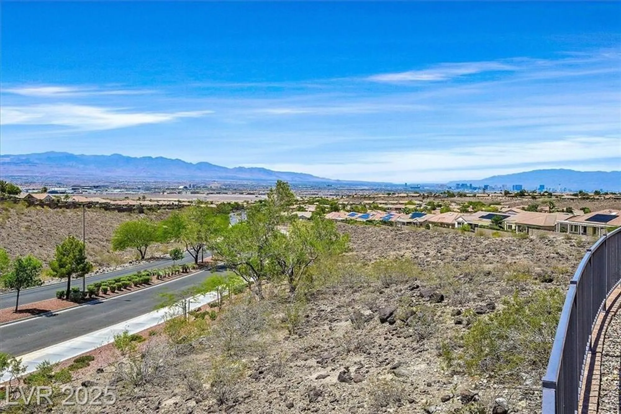 Property Slideshow image 33 of 64 | 2899 brook trout ct, Henderson, NV, 89052