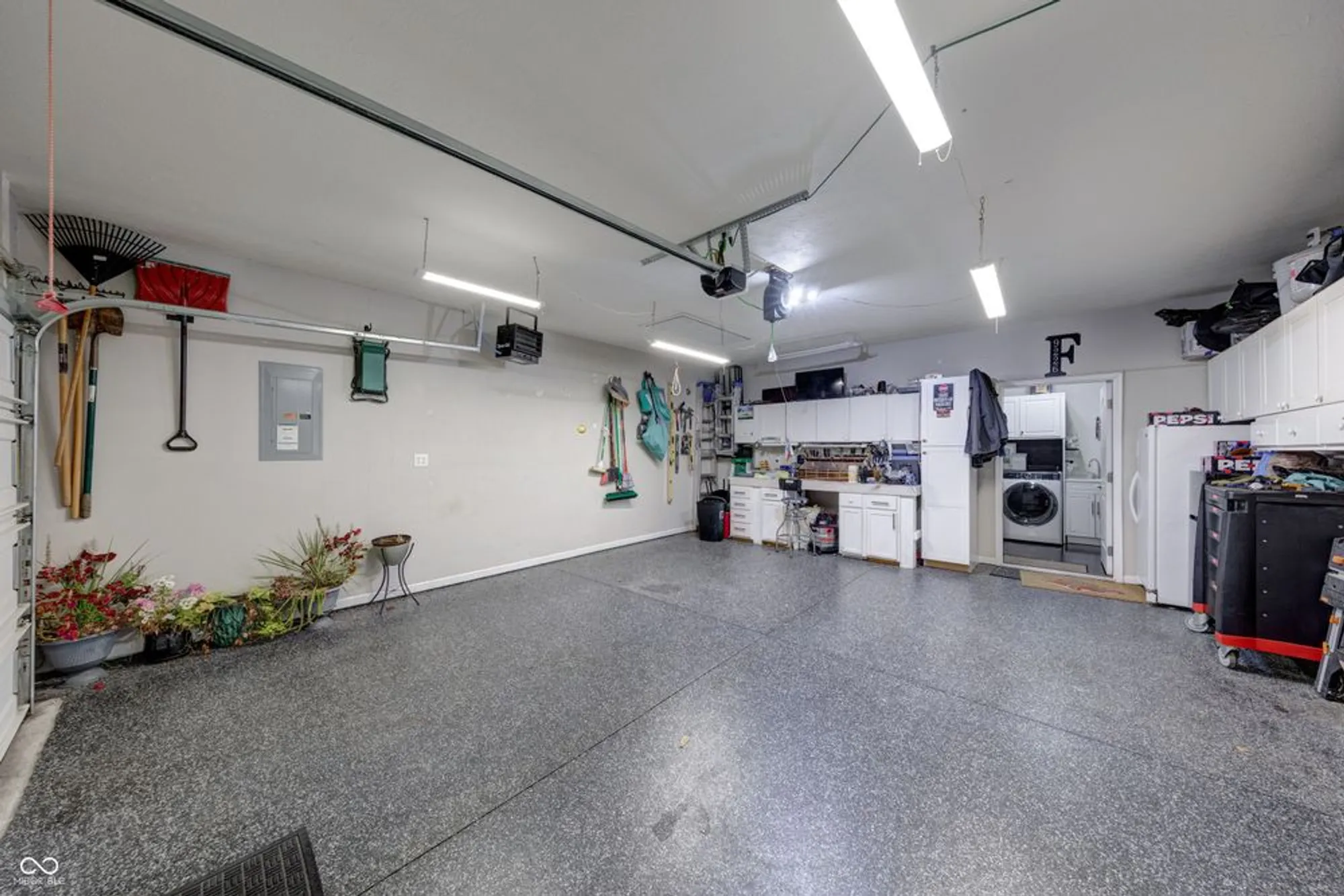 Property Slideshow image 11 of 28 | 9226 lieven st, Avon, IN, 46123