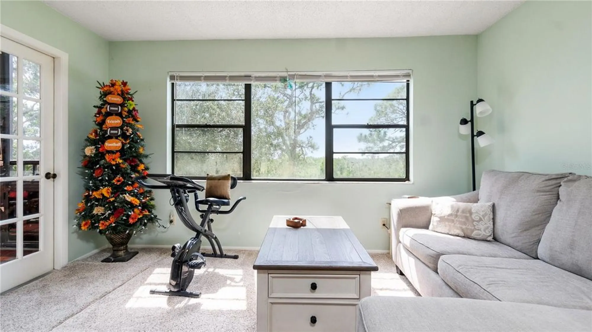 Property Slideshow image 17 of 31 | 8198 terrace garden dr n unit 304, St Petersburg, FL, 33709