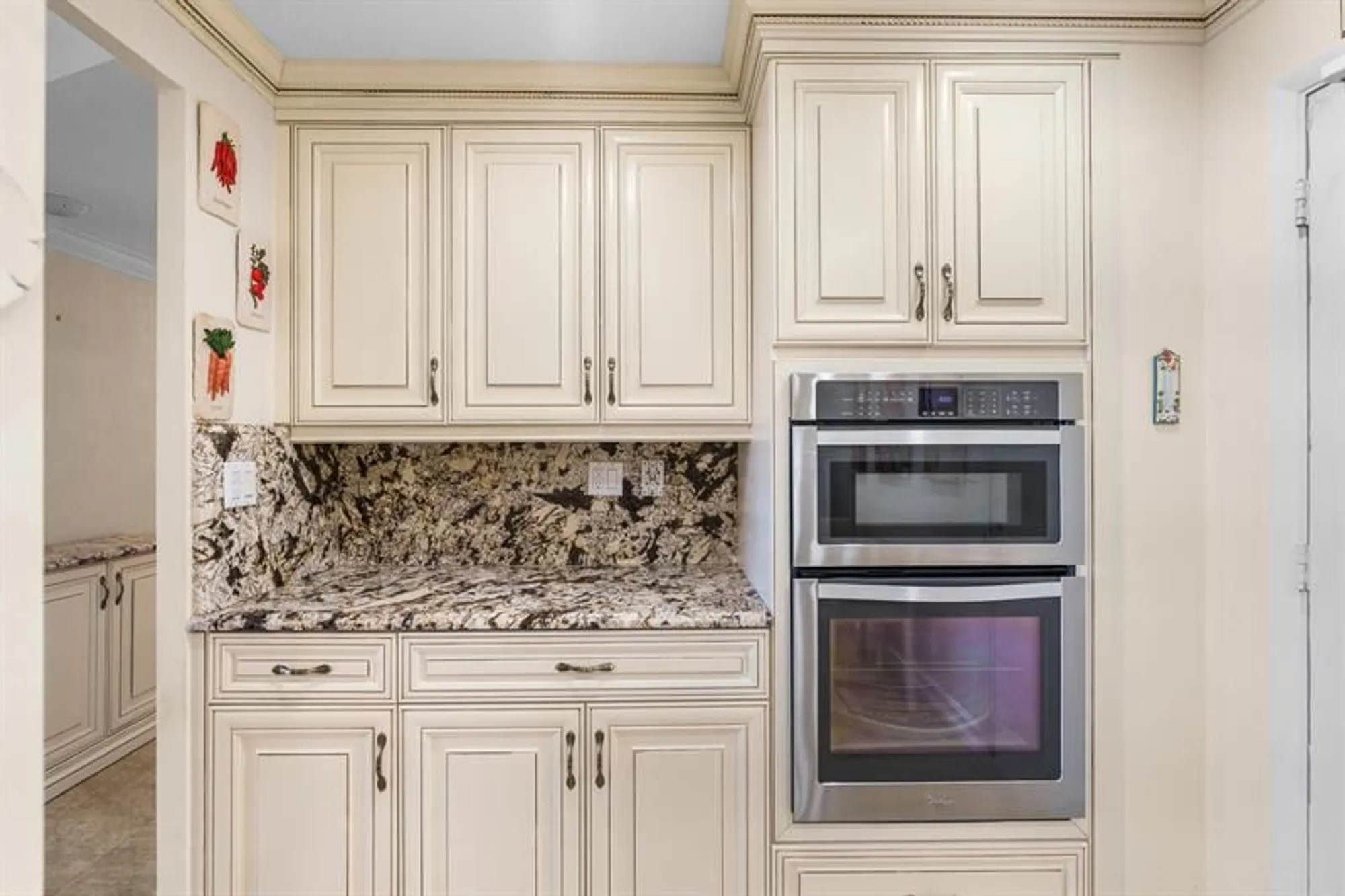 Property Slideshow image 19 of 48 | 3333 ne 34th st 810, Fort Lauderdale, FL, 33308