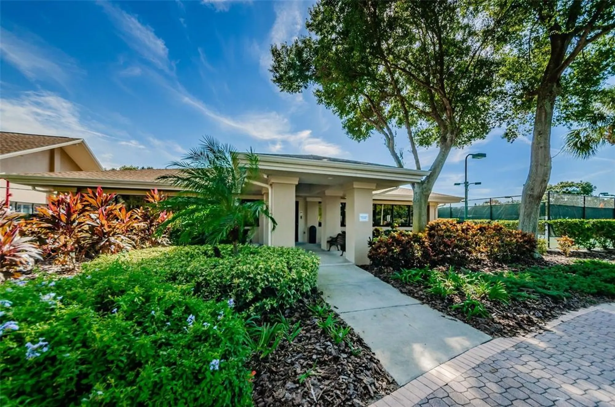 Property Slideshow image 44 of 58 | 1199 woodfield ct, Palm Harbor, FL, 34684
